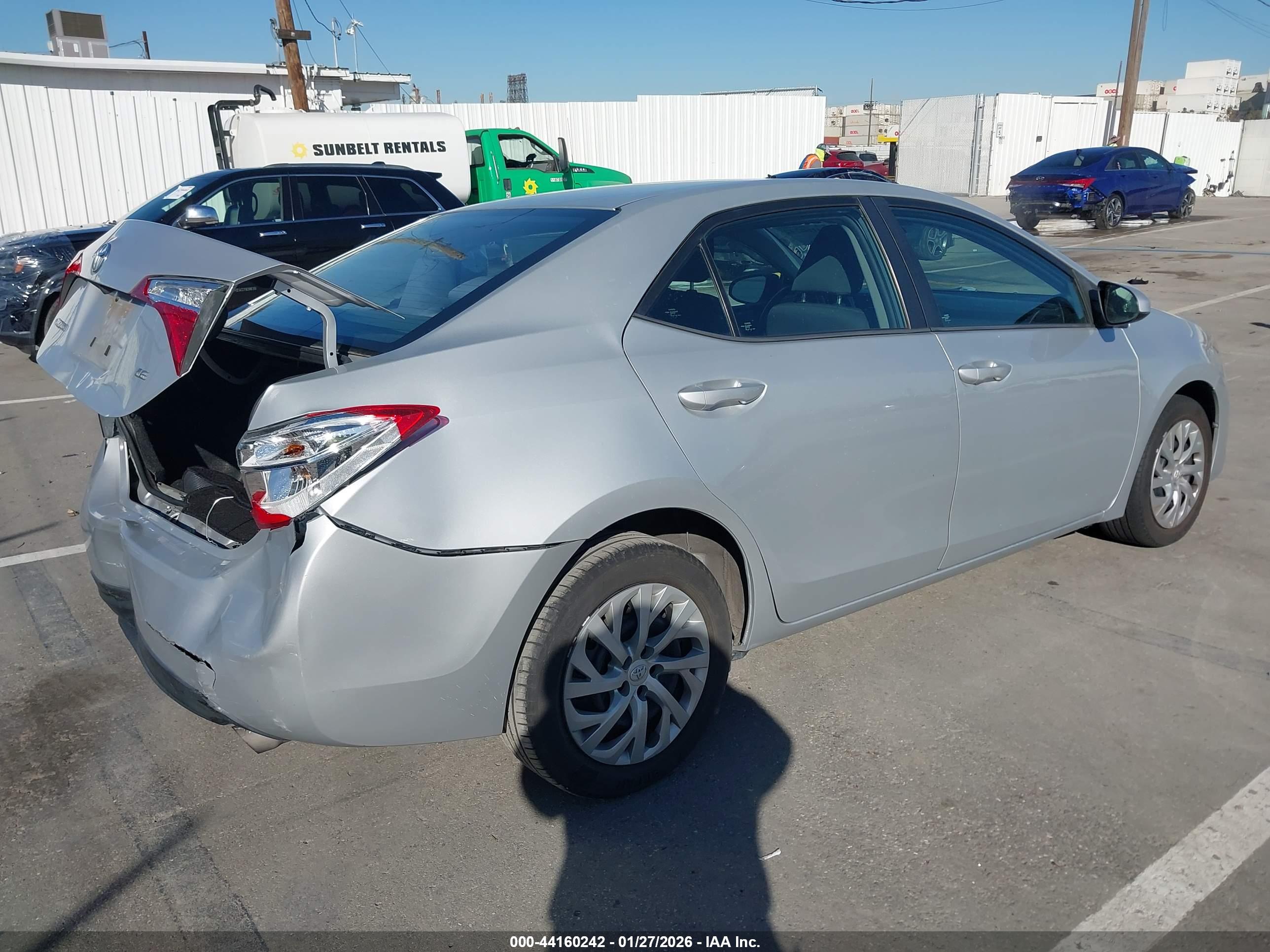 TOYOTA COROLLA image 4