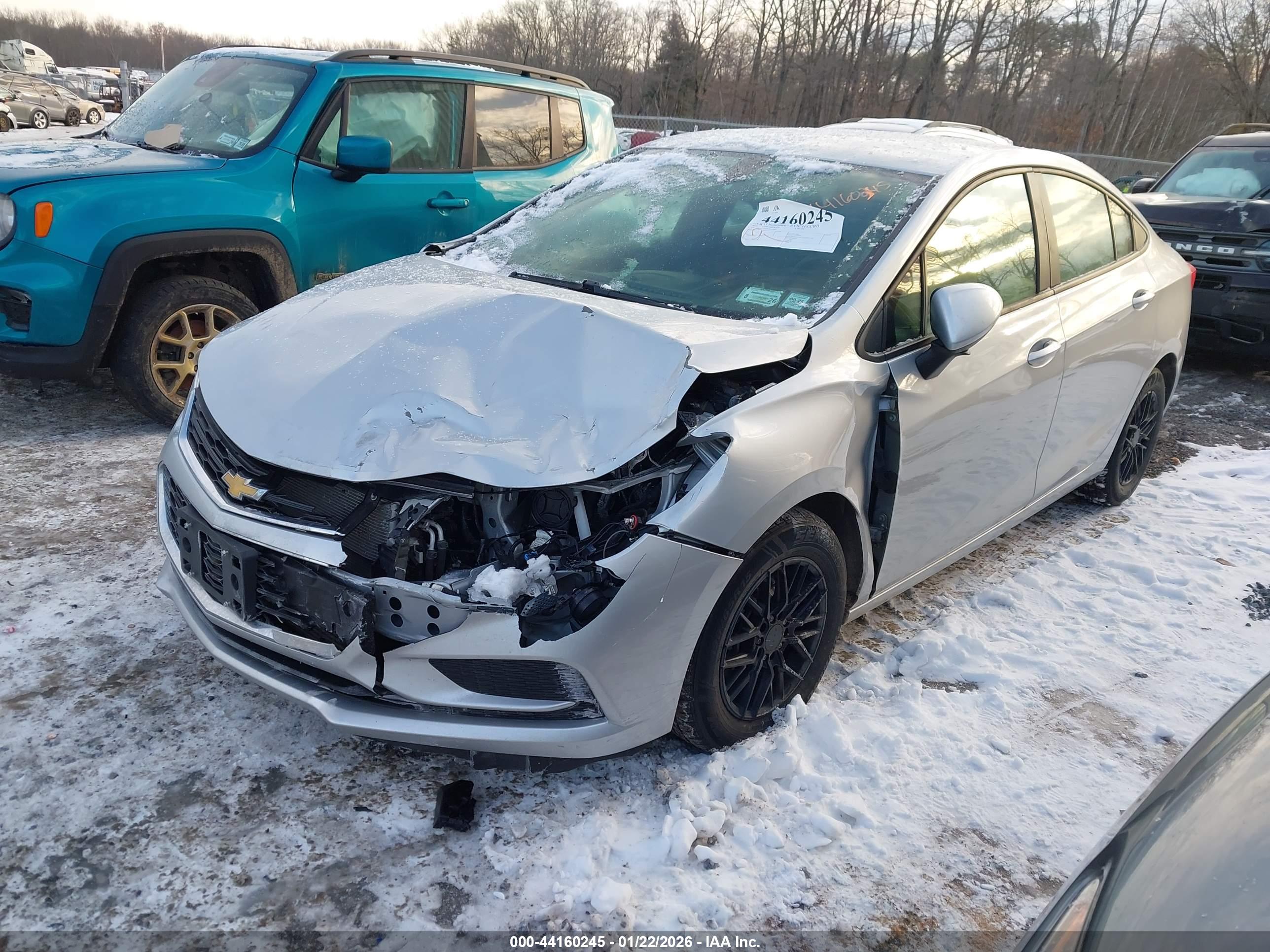 CHEVROLET CRUZE image 2