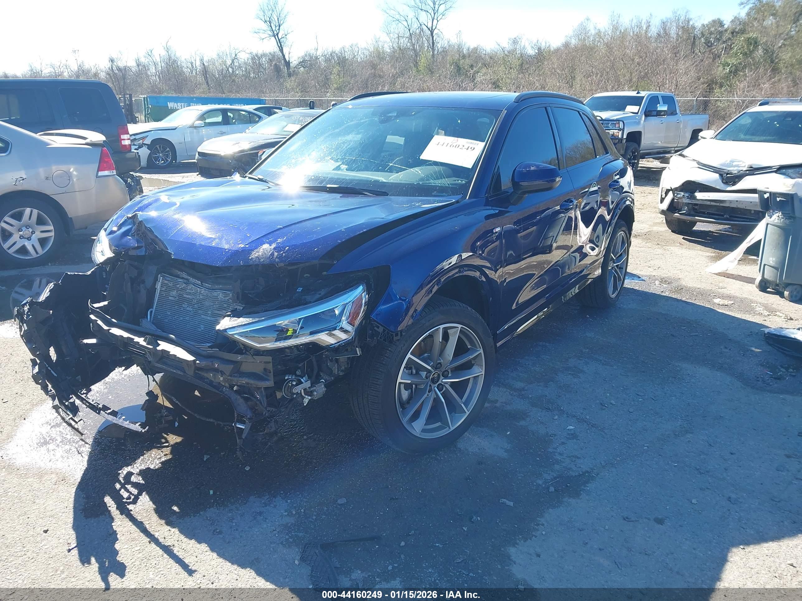 AUDI Q3 image 2