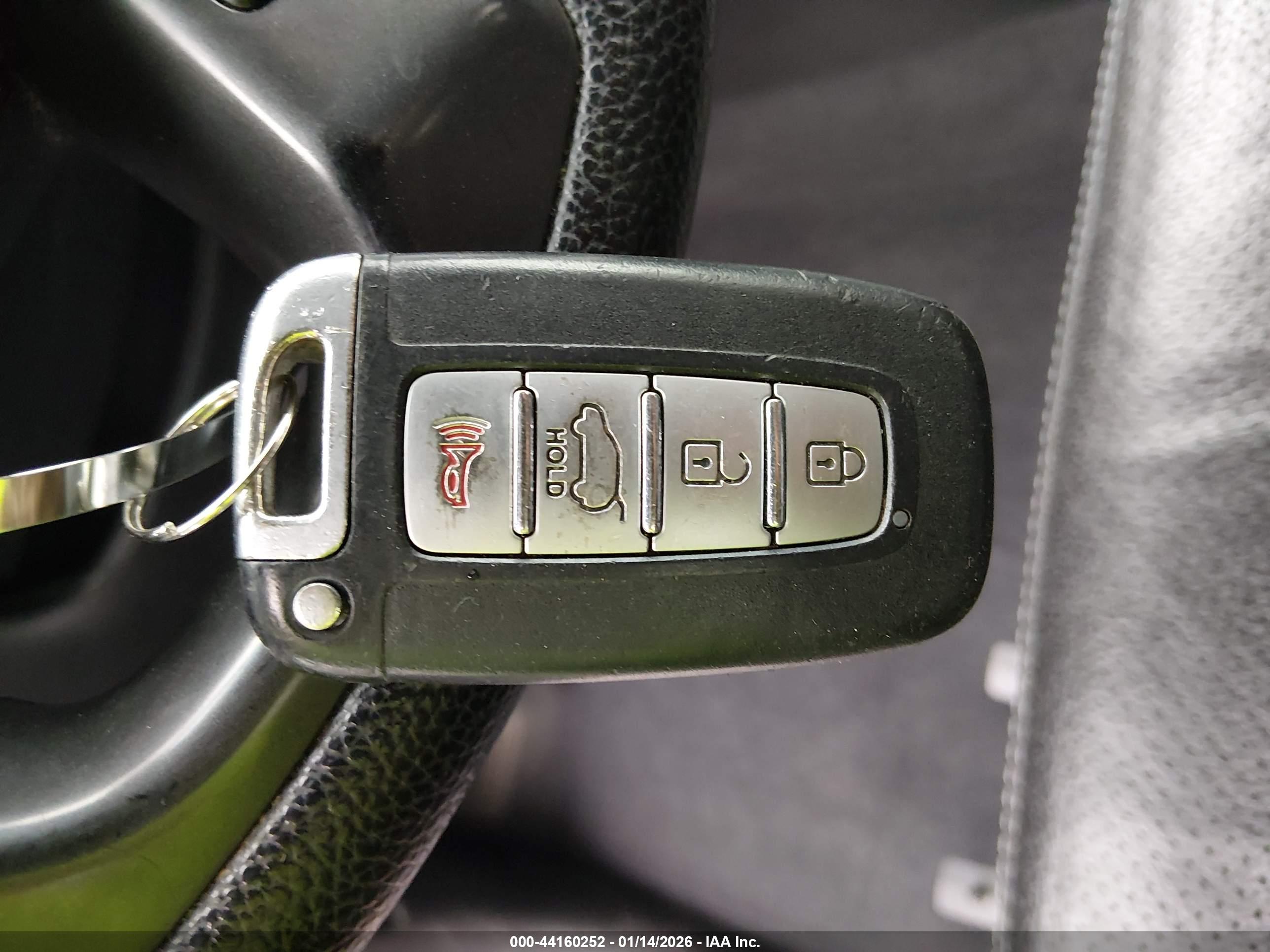 KIA SORENTO image 11