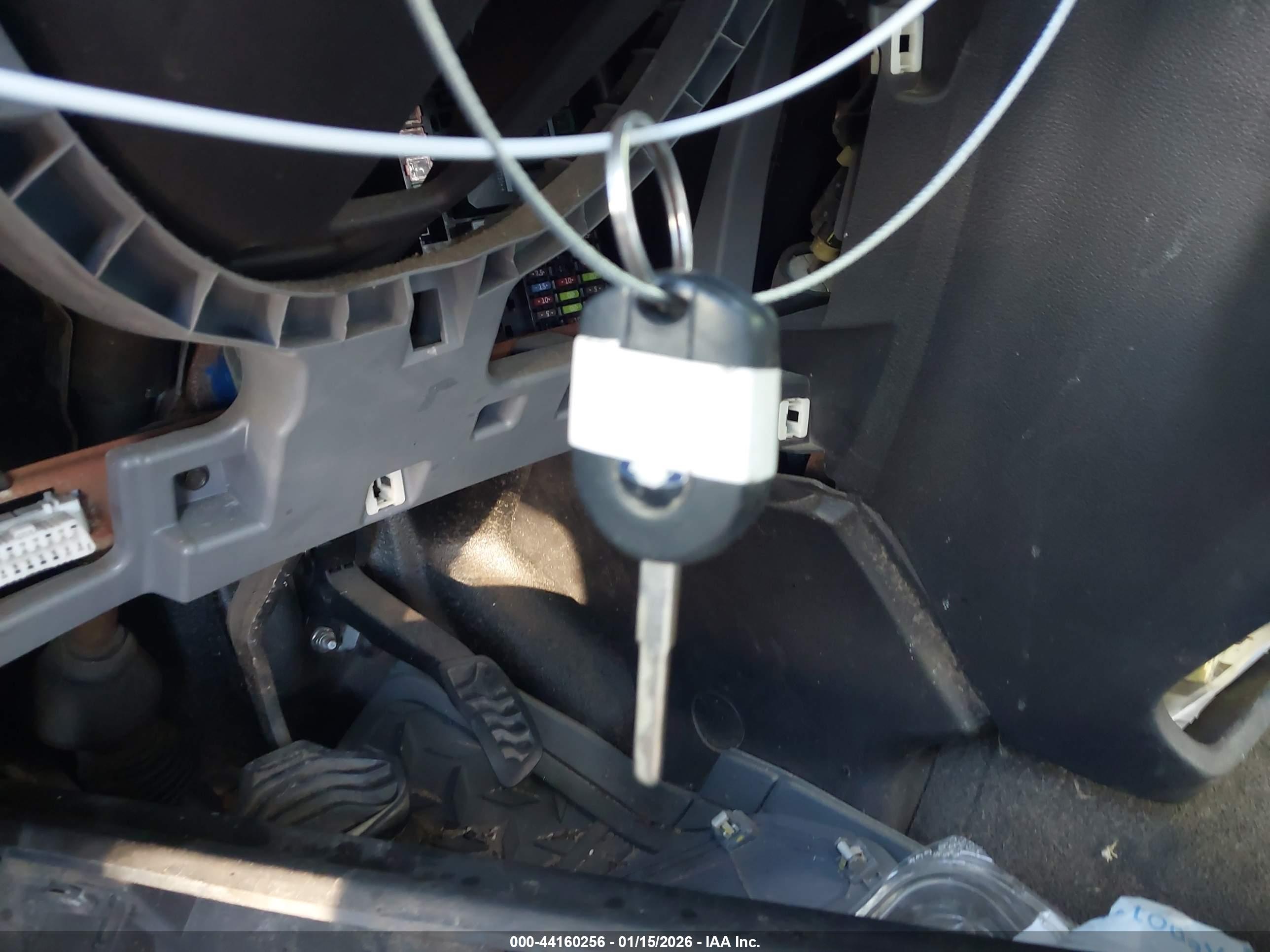 FORD TRANSIT-250 image 11
