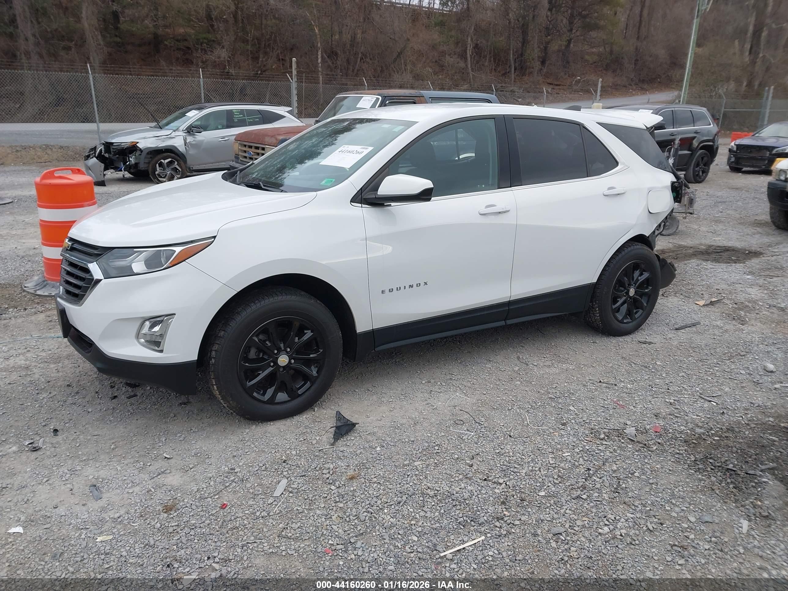 CHEVROLET EQUINOX image 2