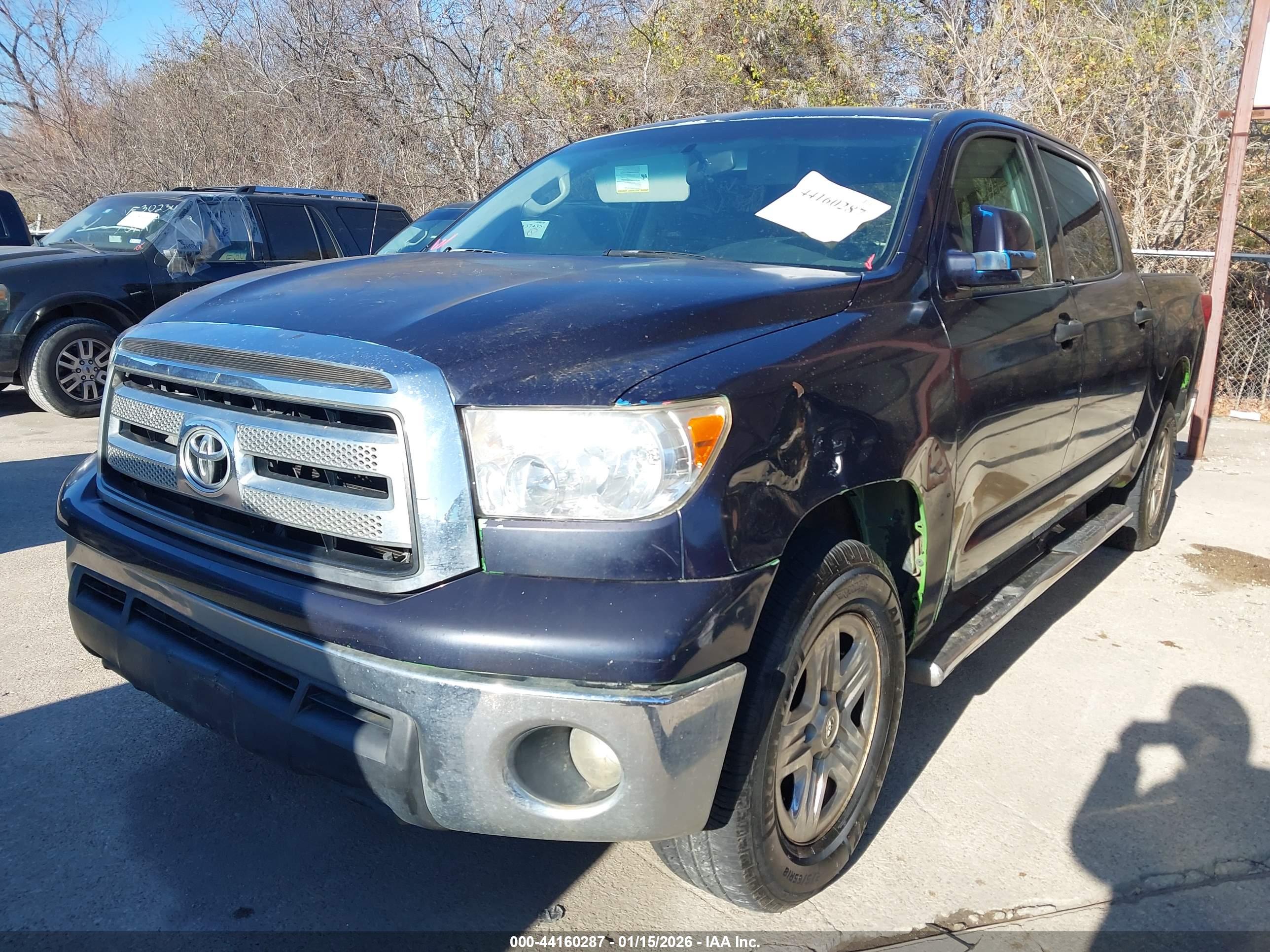 TOYOTA TUNDRA image 2