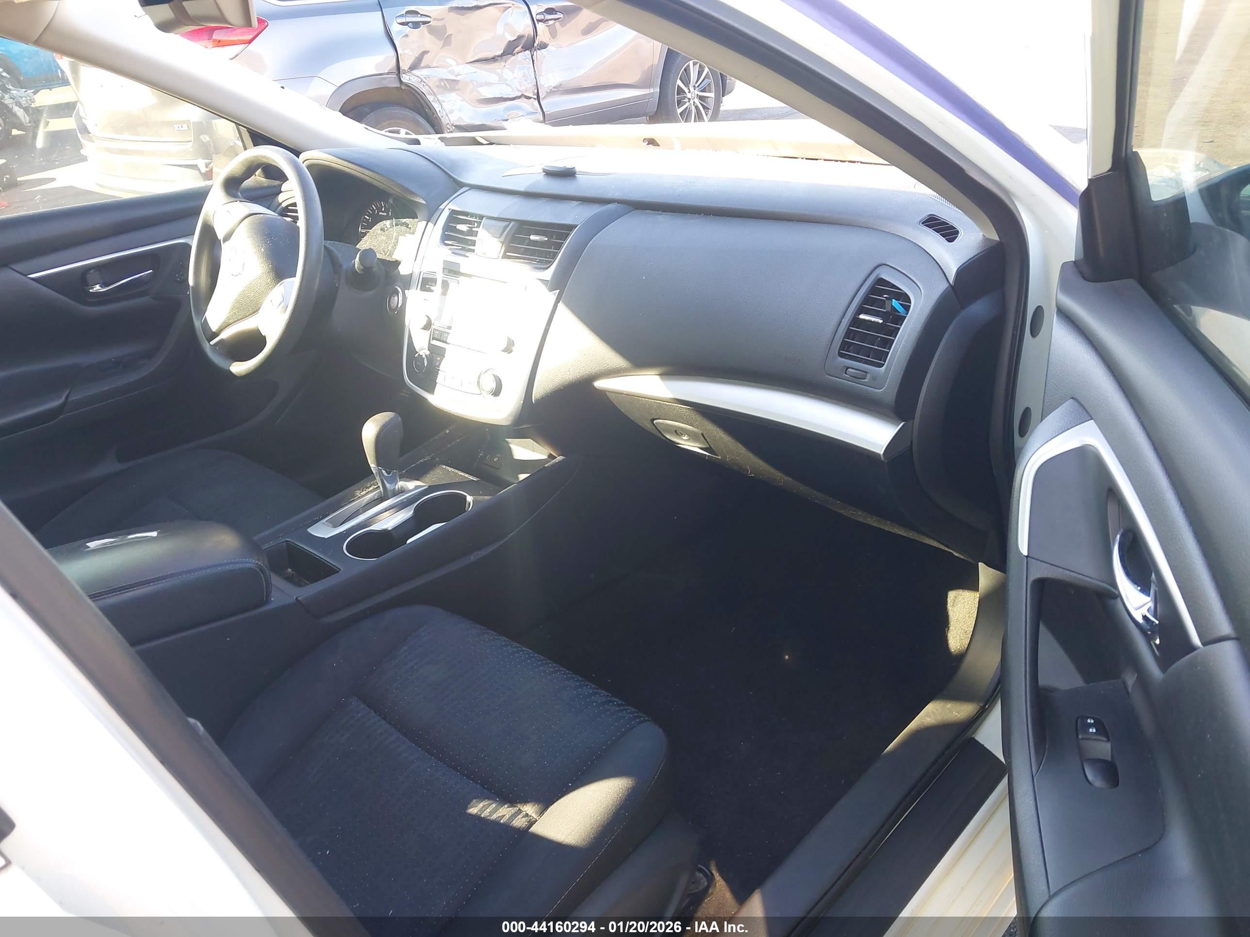NISSAN ALTIMA image 5