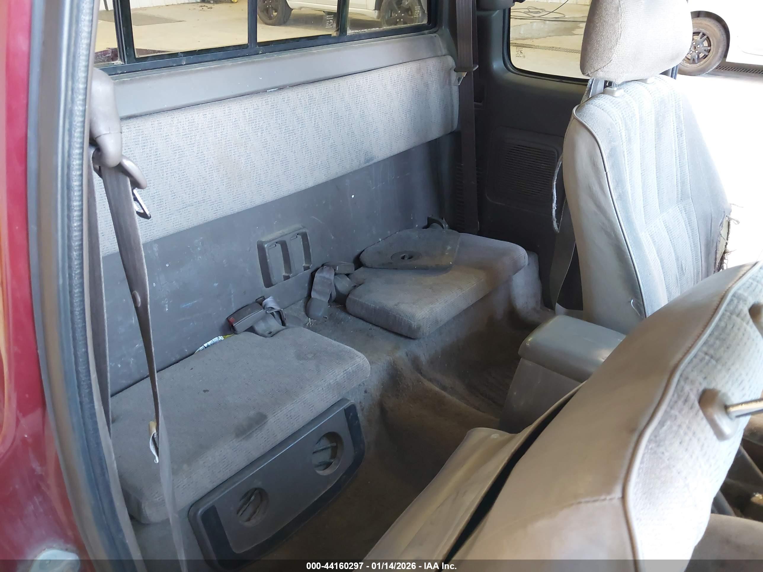 TOYOTA TACOMA image 8