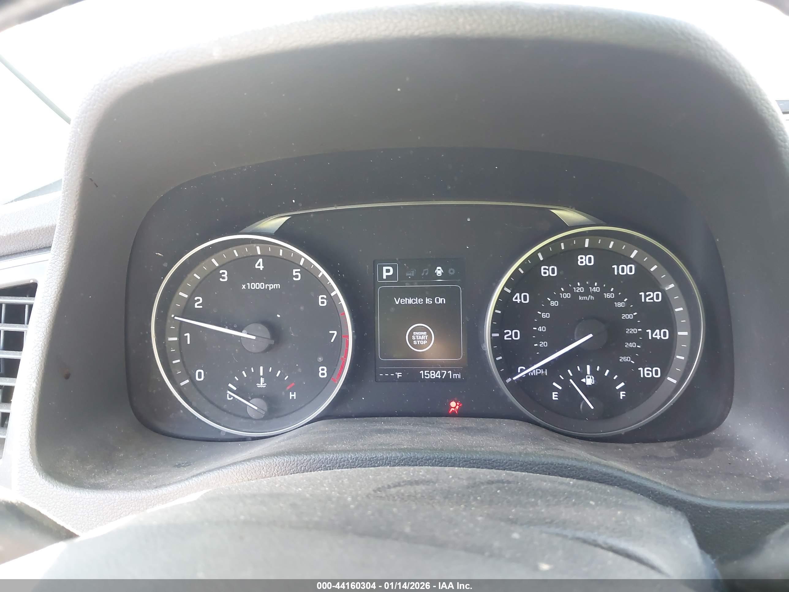 HYUNDAI ELANTRA image 7