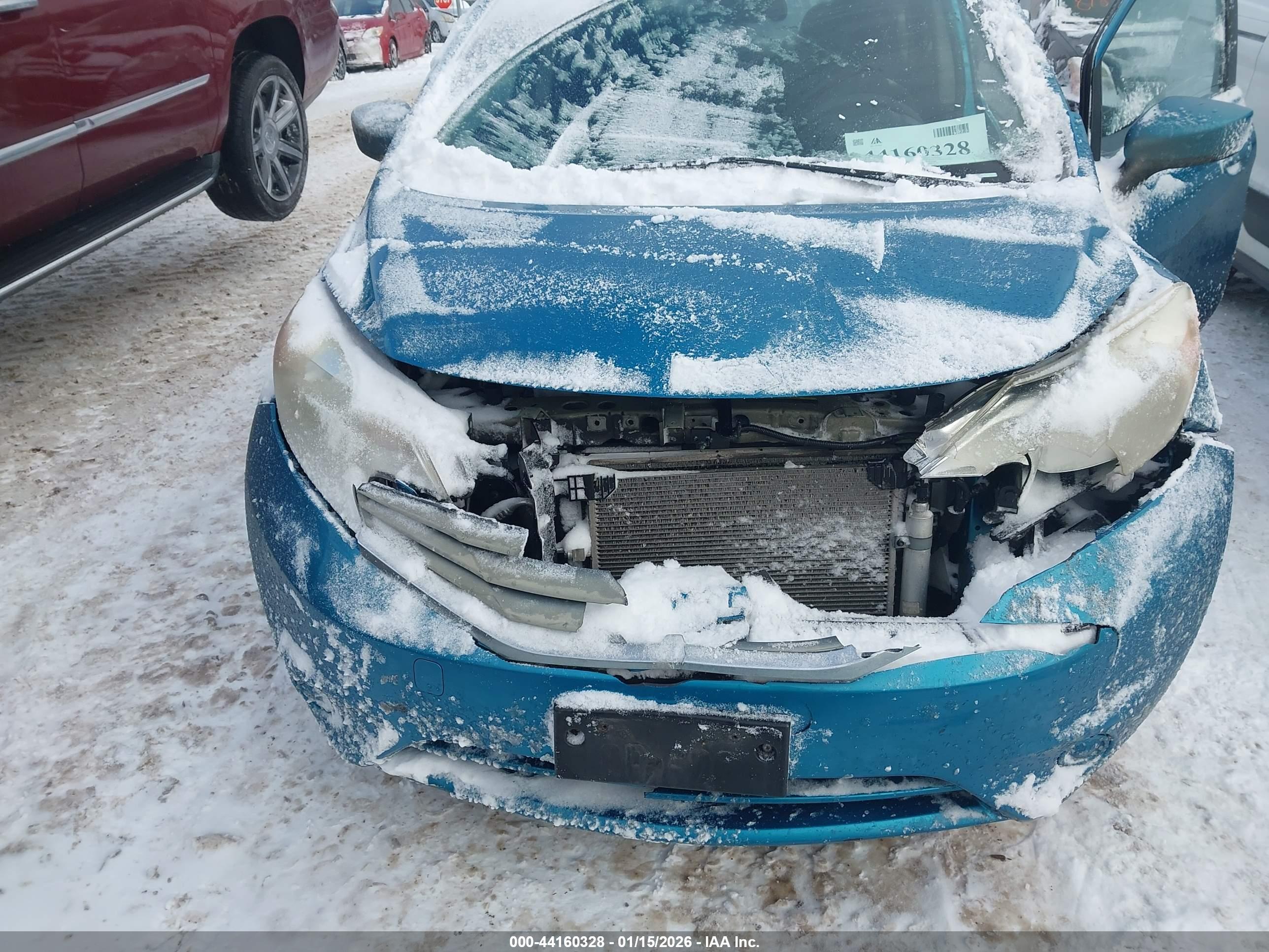 NISSAN VERSA image 6