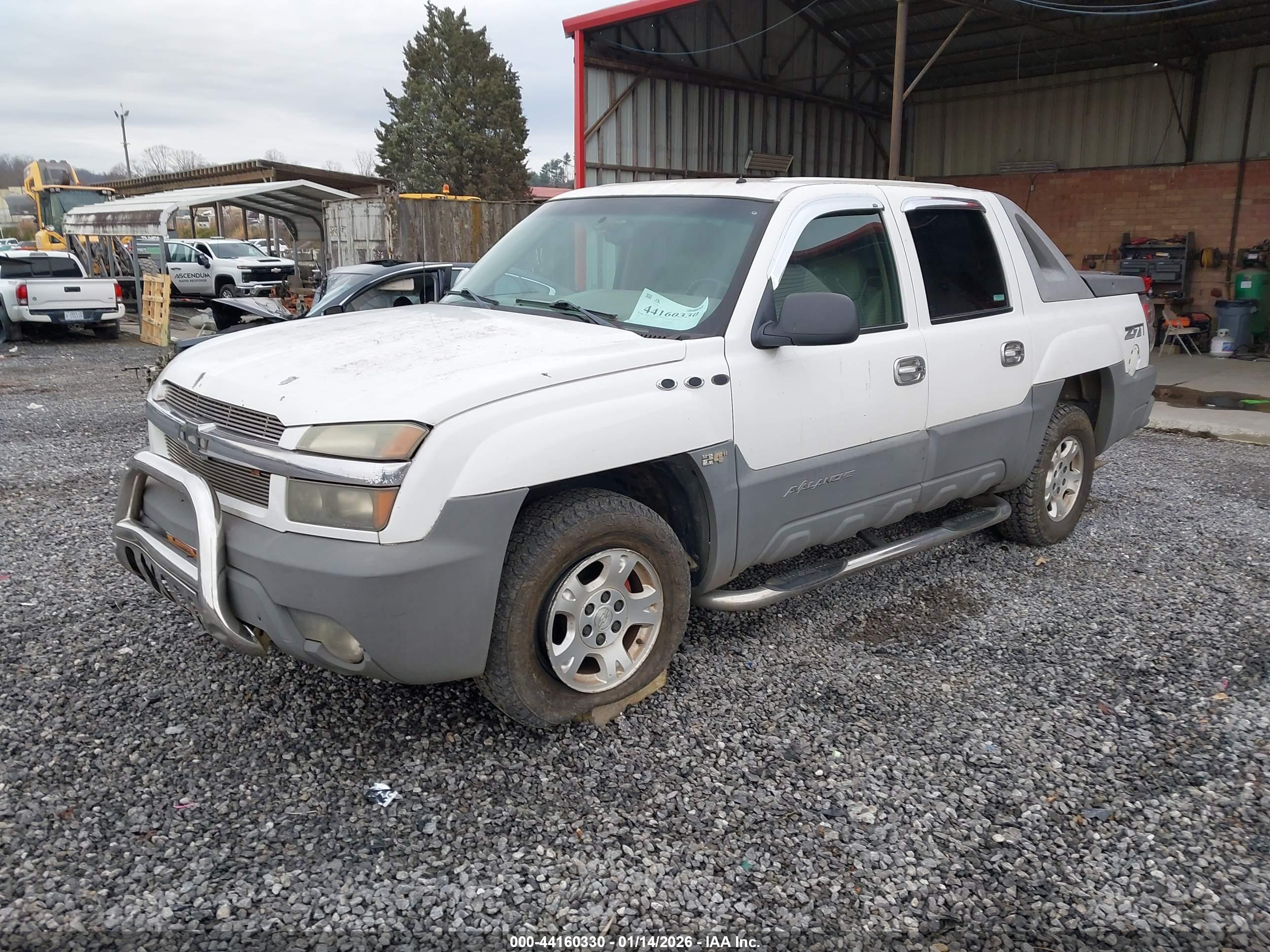 CHEVROLET AVALANCHE image 2
