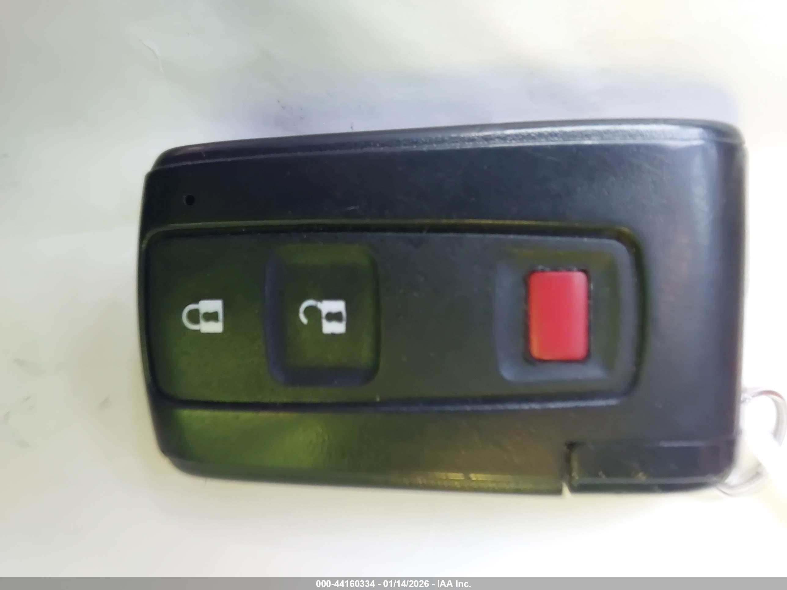 TOYOTA PRIUS image 11