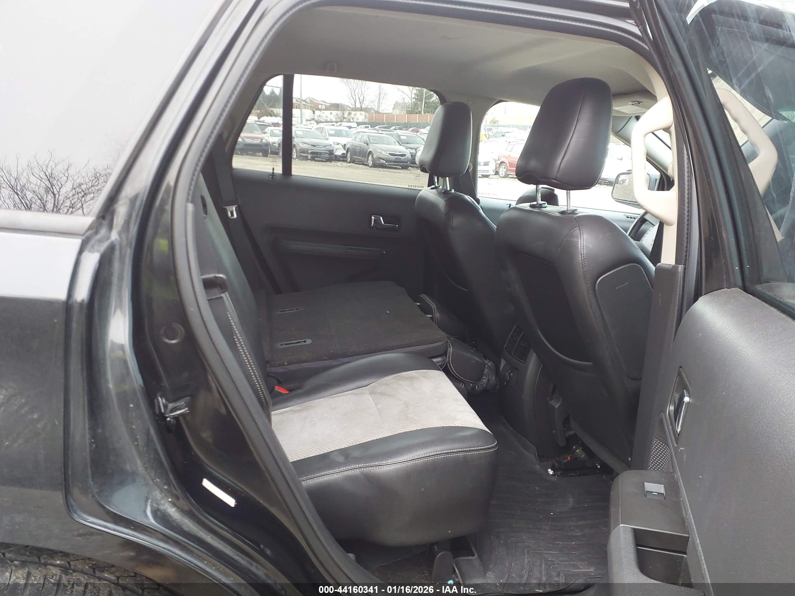 FORD EDGE image 8