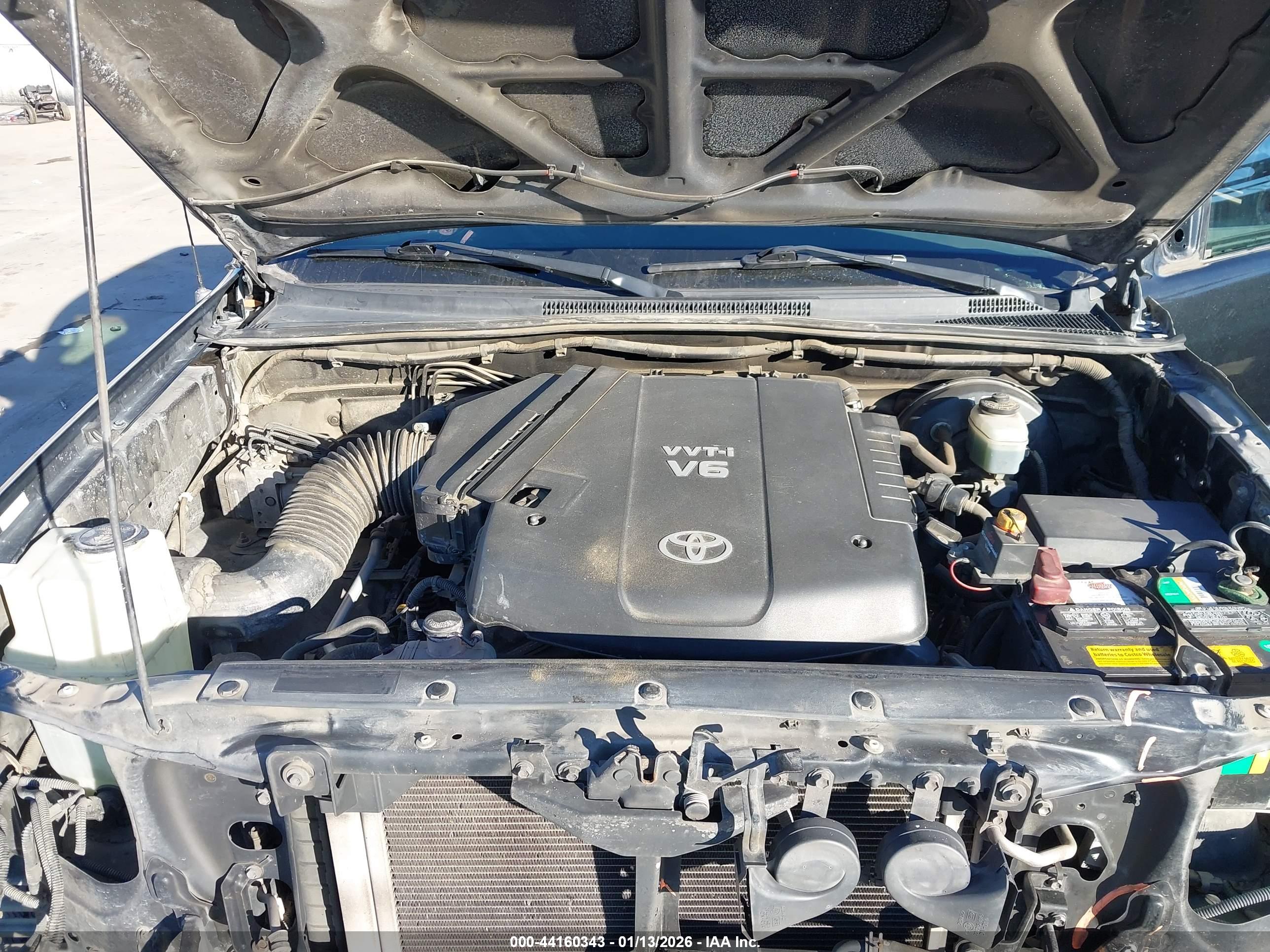 TOYOTA TACOMA image 10