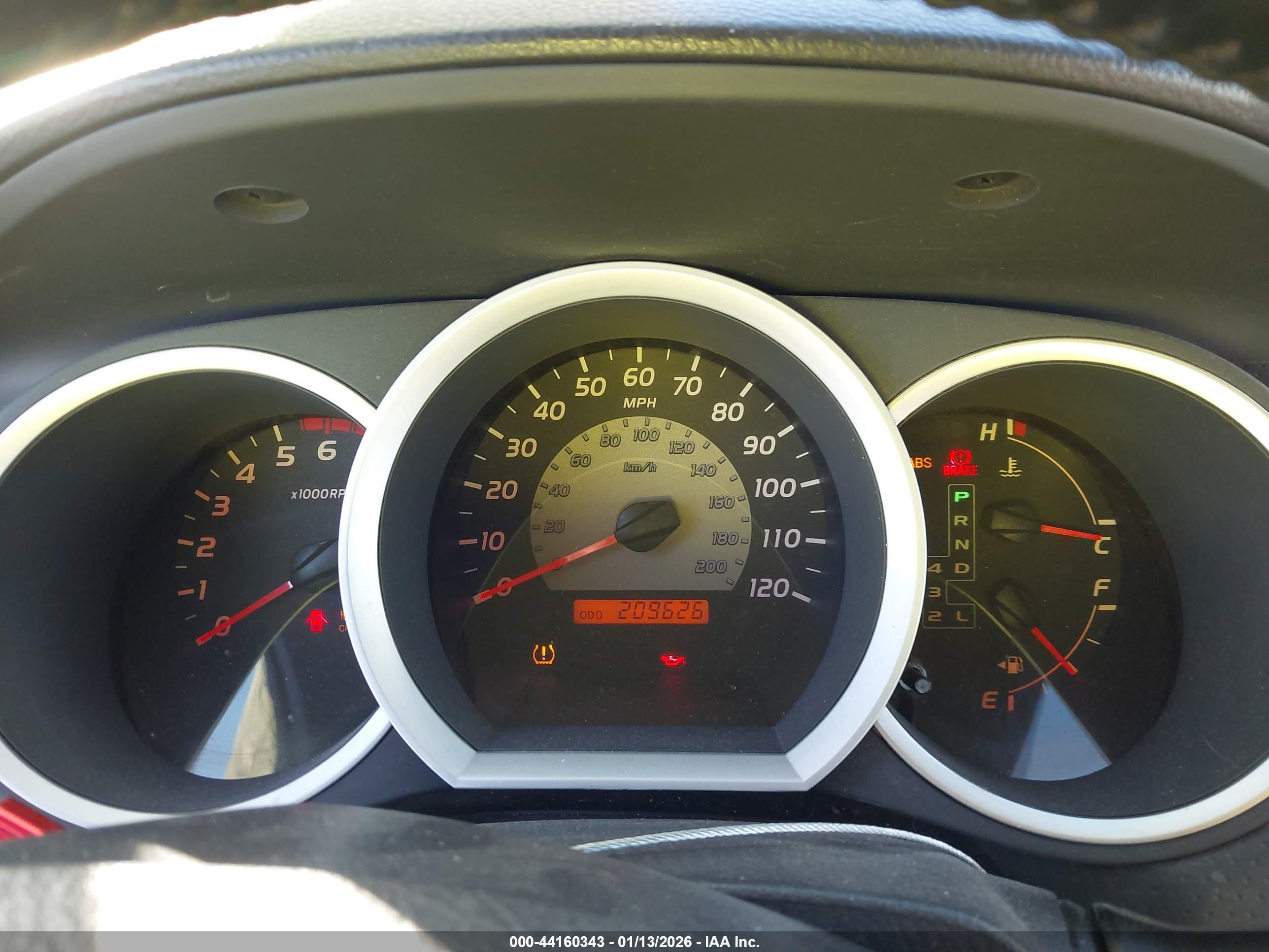TOYOTA TACOMA image 7