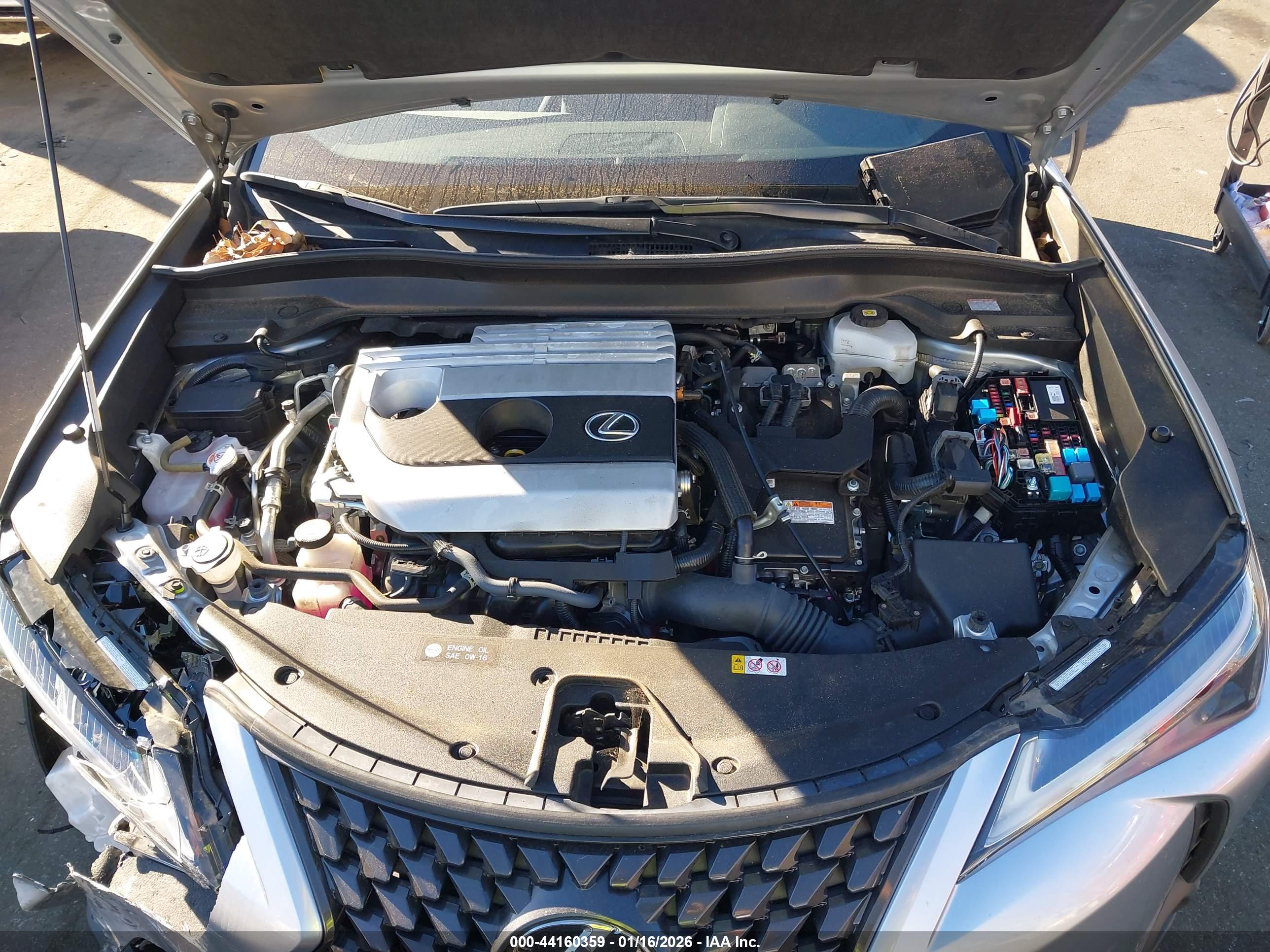 LEXUS UX image 10