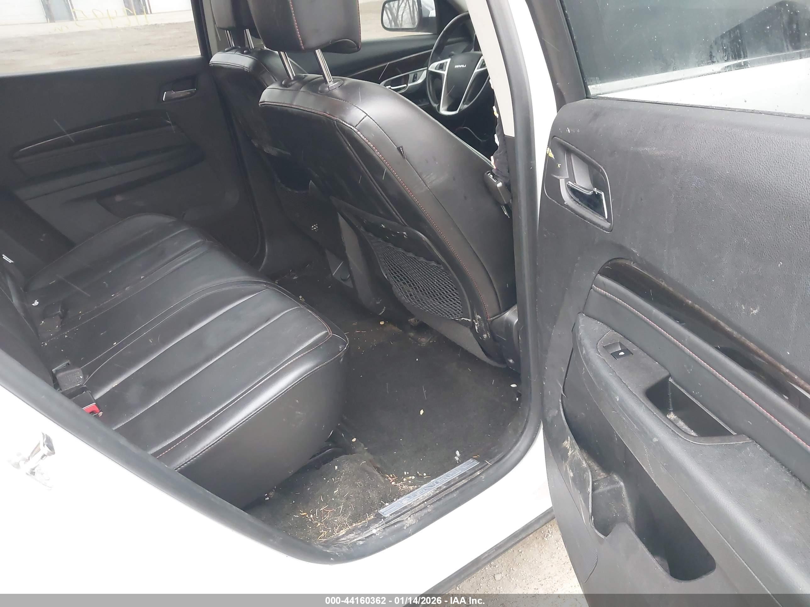 GMC TERRAIN image 8