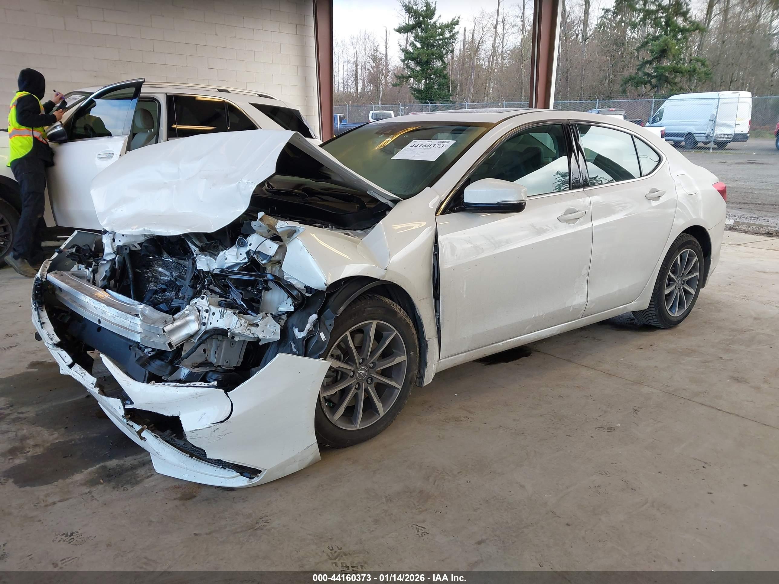 ACURA TLX image 2