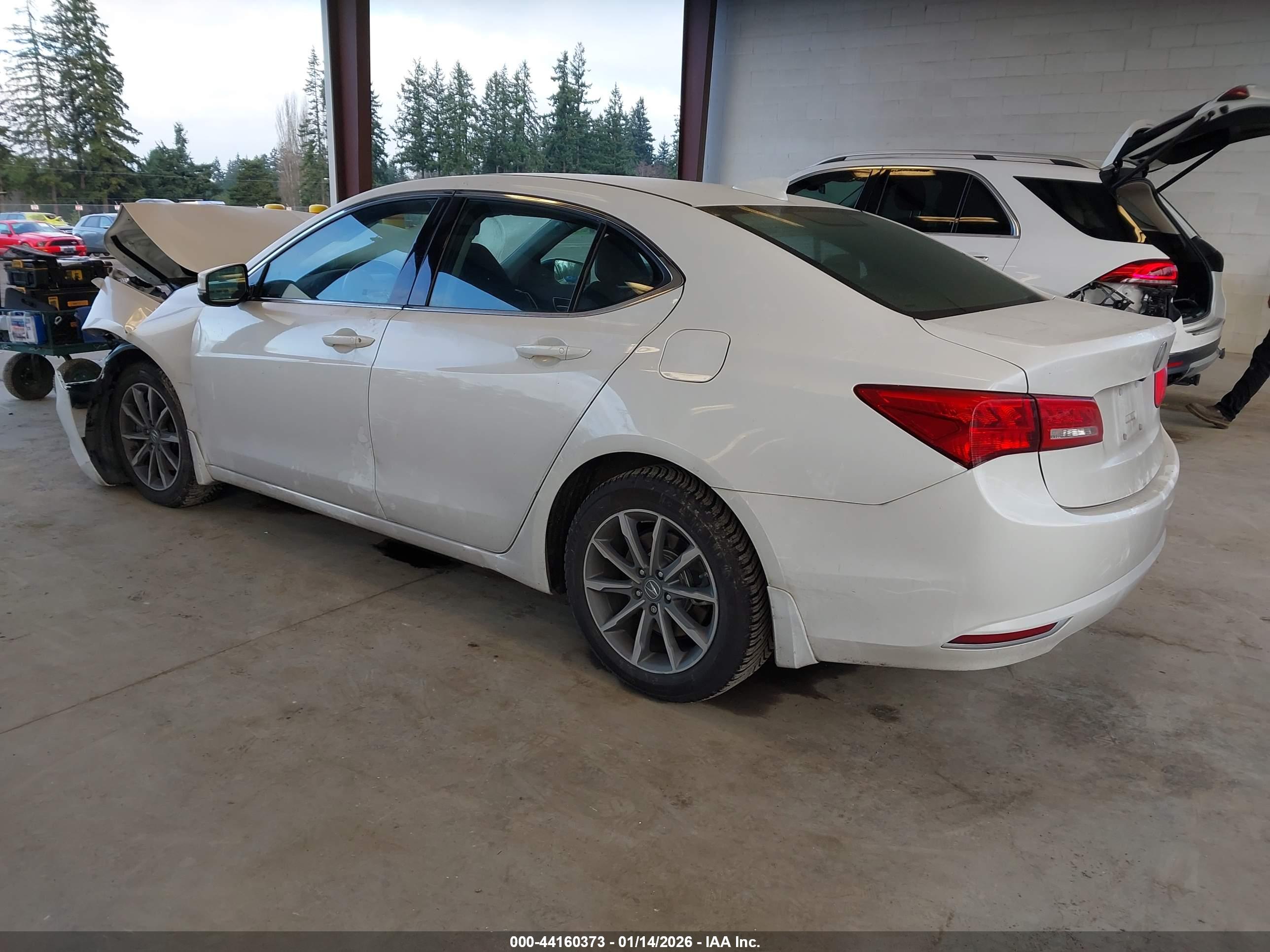 ACURA TLX image 3