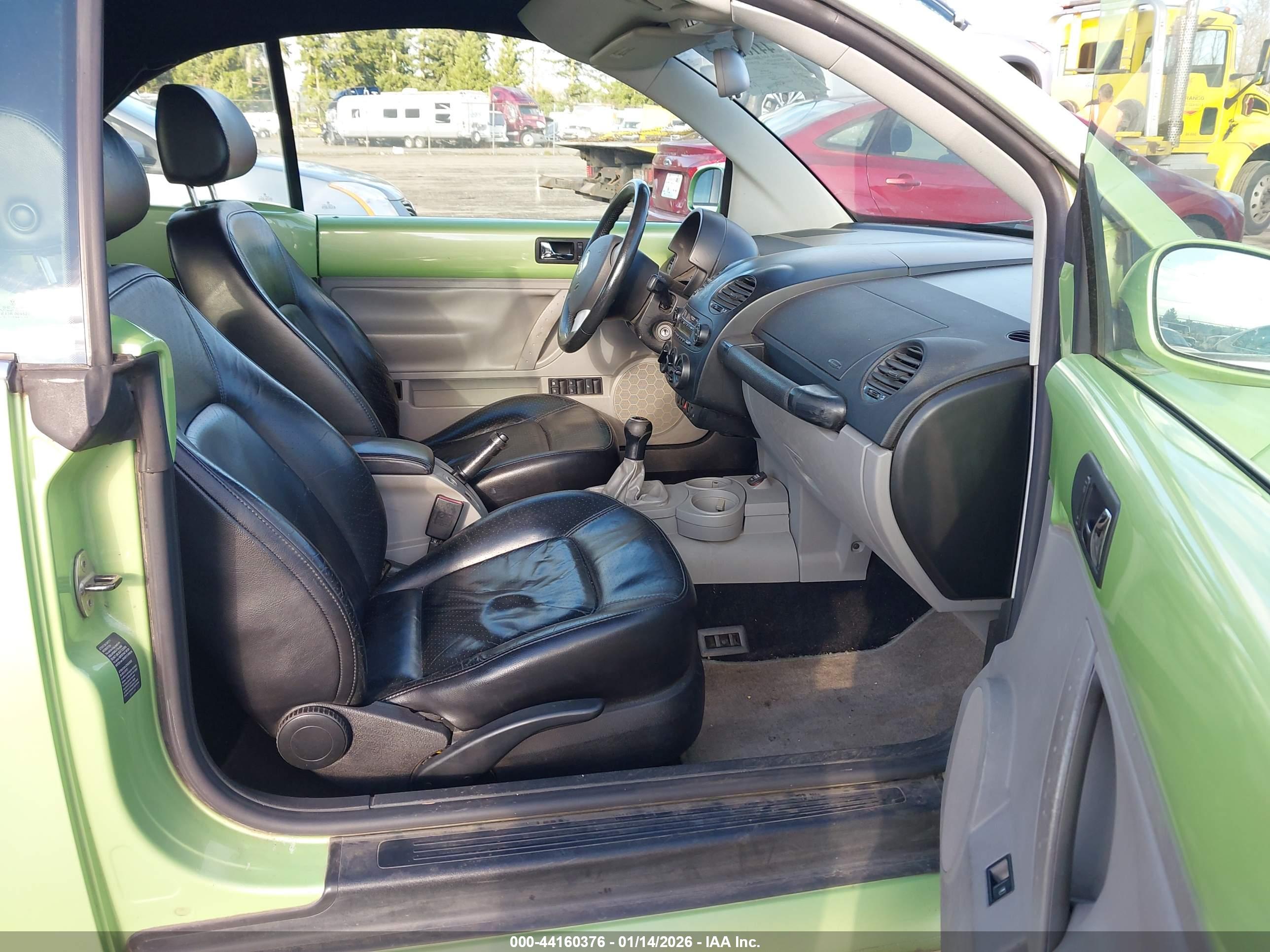 VOLKSWAGEN NEW image 5