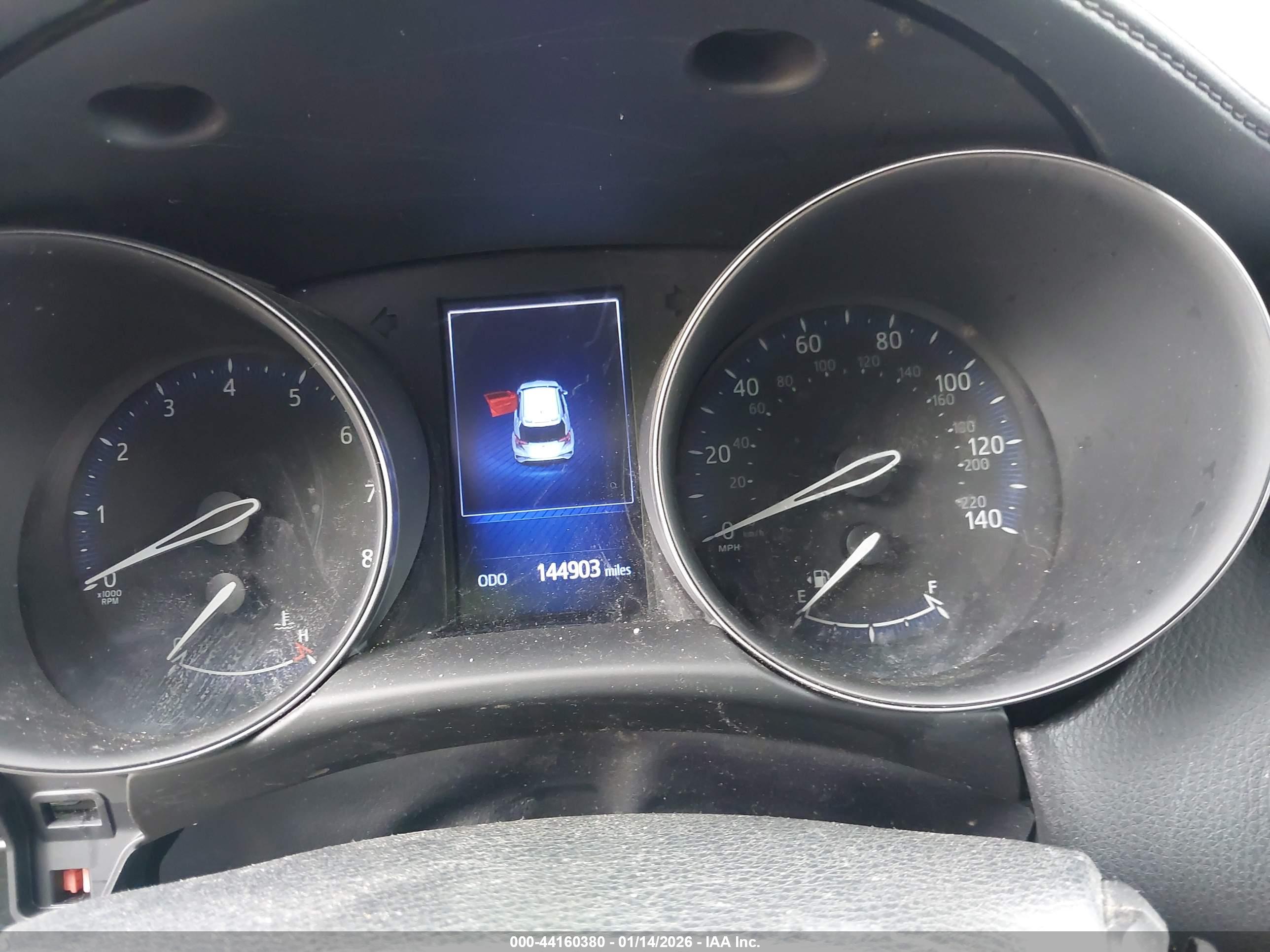 TOYOTA C-HR image 7