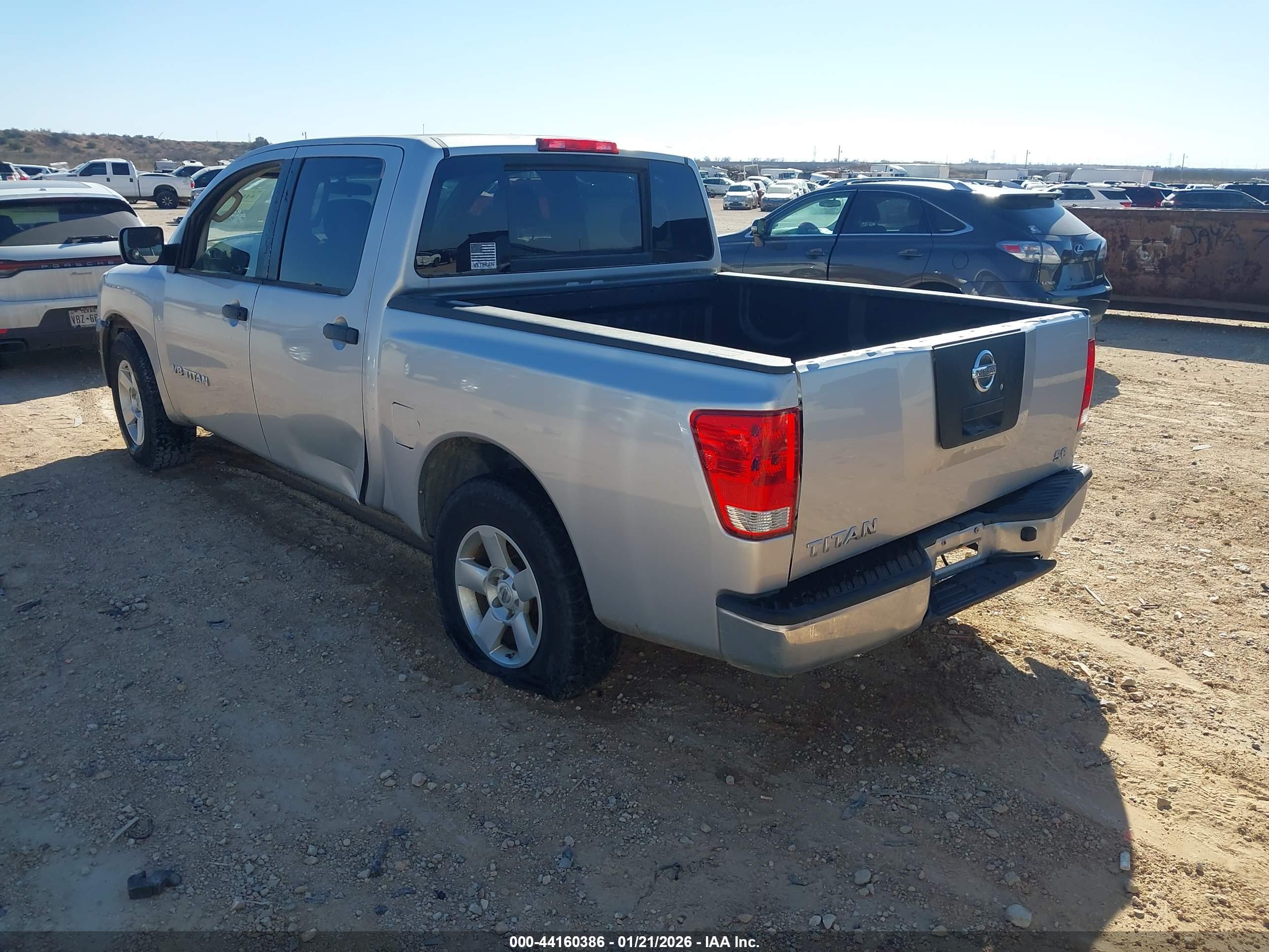 NISSAN TITAN image 3