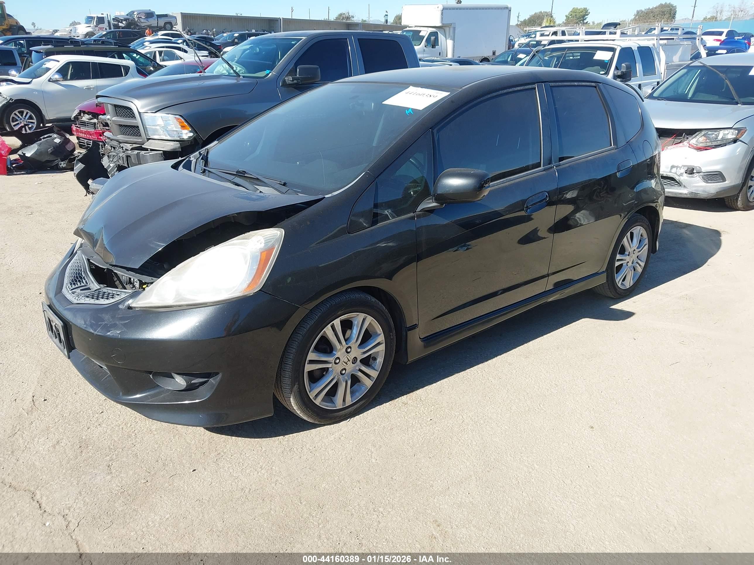 HONDA FIT image 2