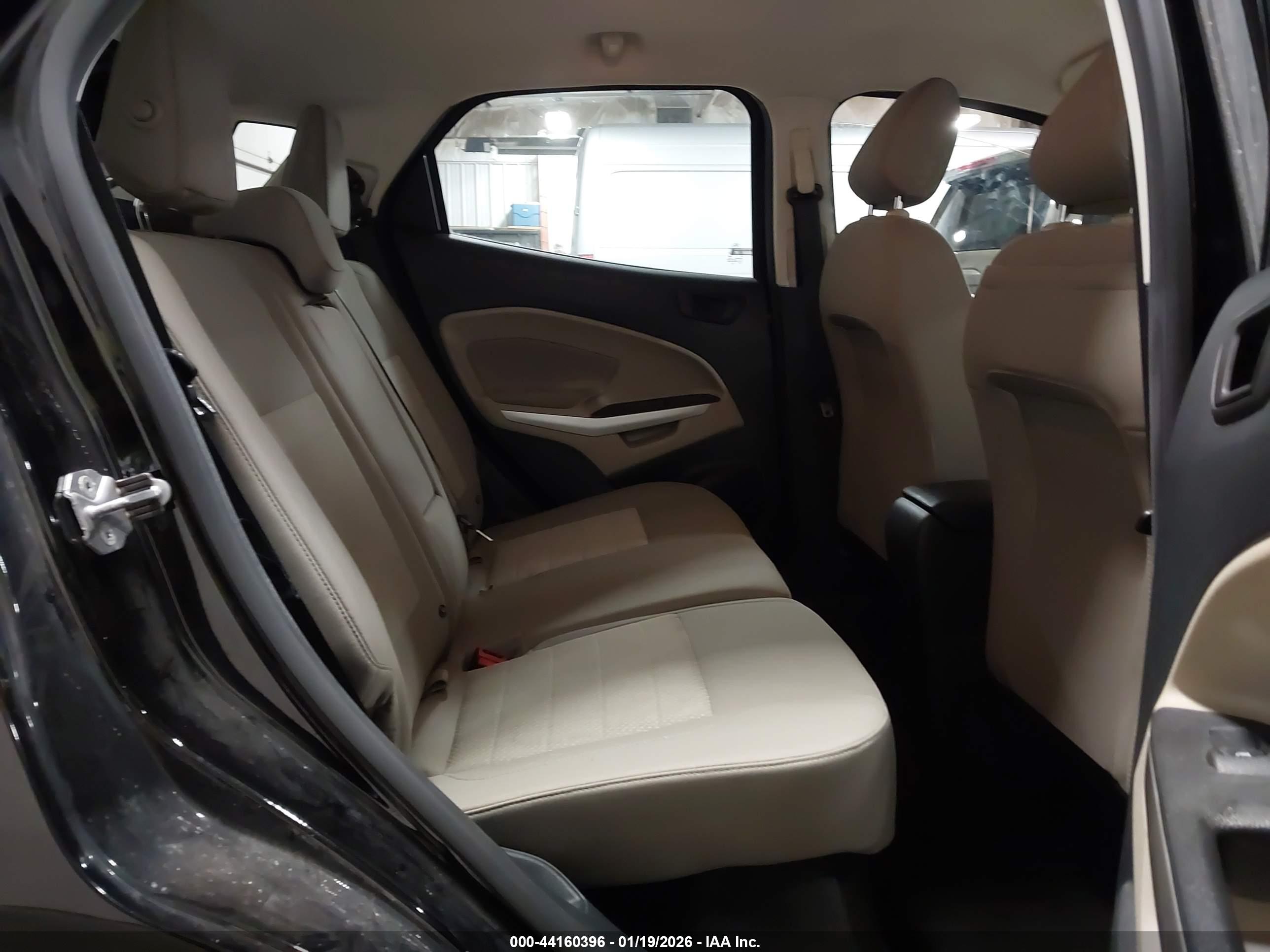 FORD ECOSPORT image 8