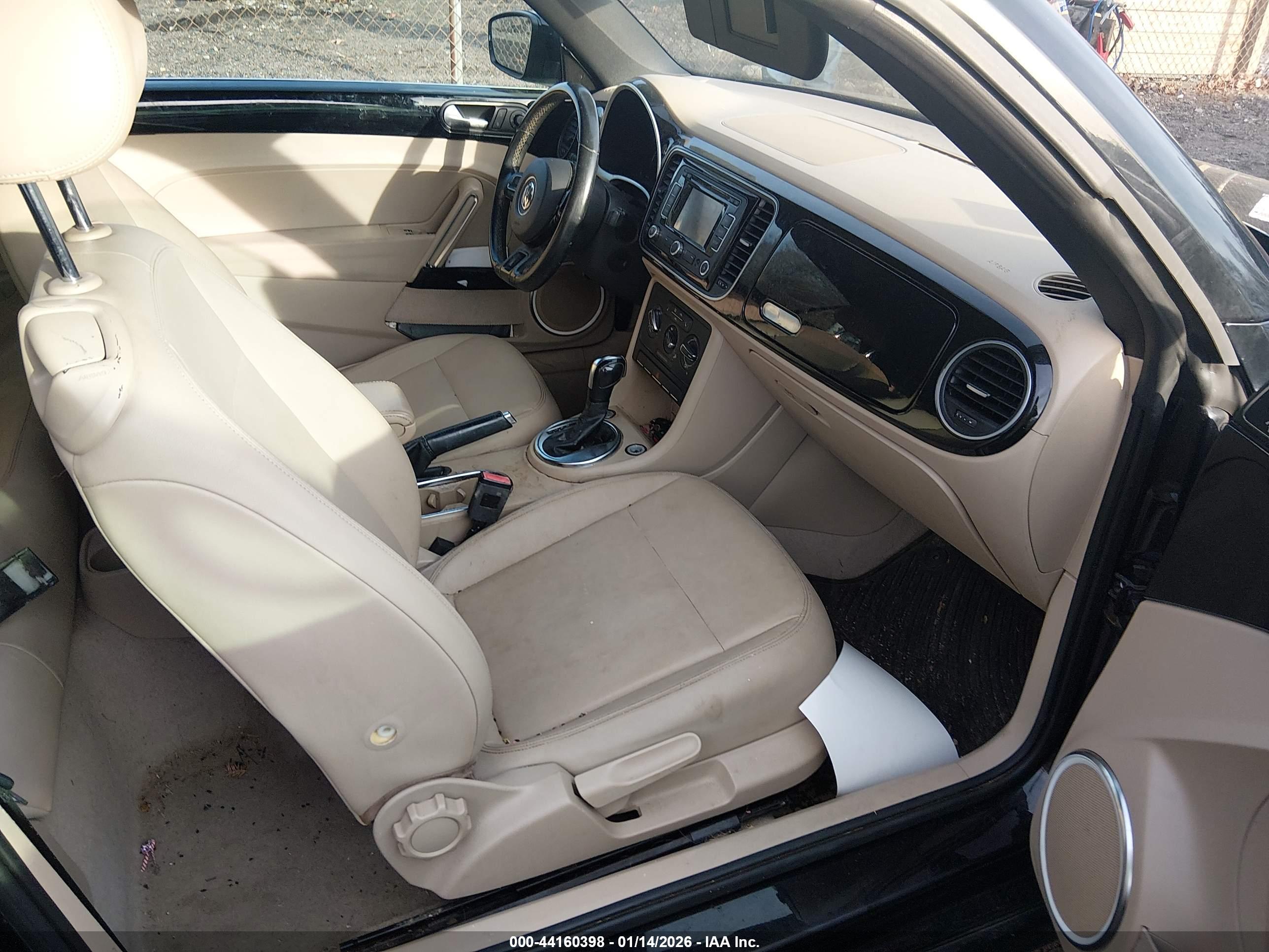 VOLKSWAGEN BEETLE image 5