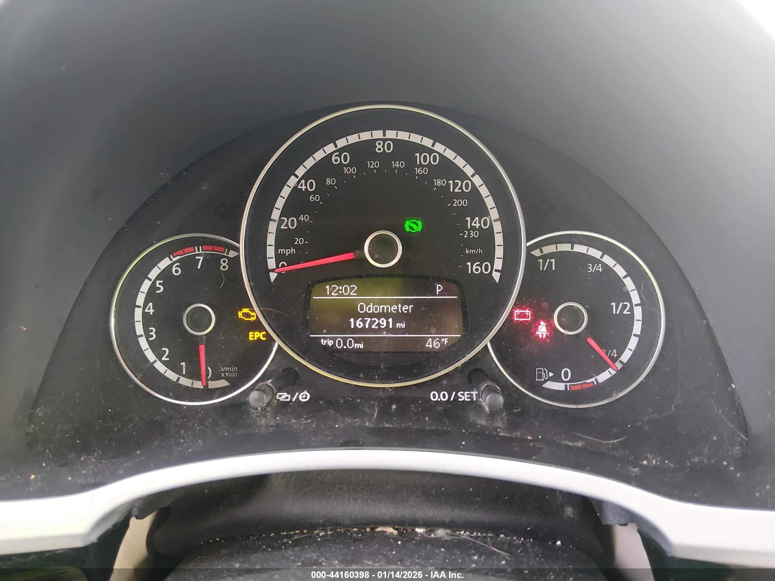 VOLKSWAGEN BEETLE image 7