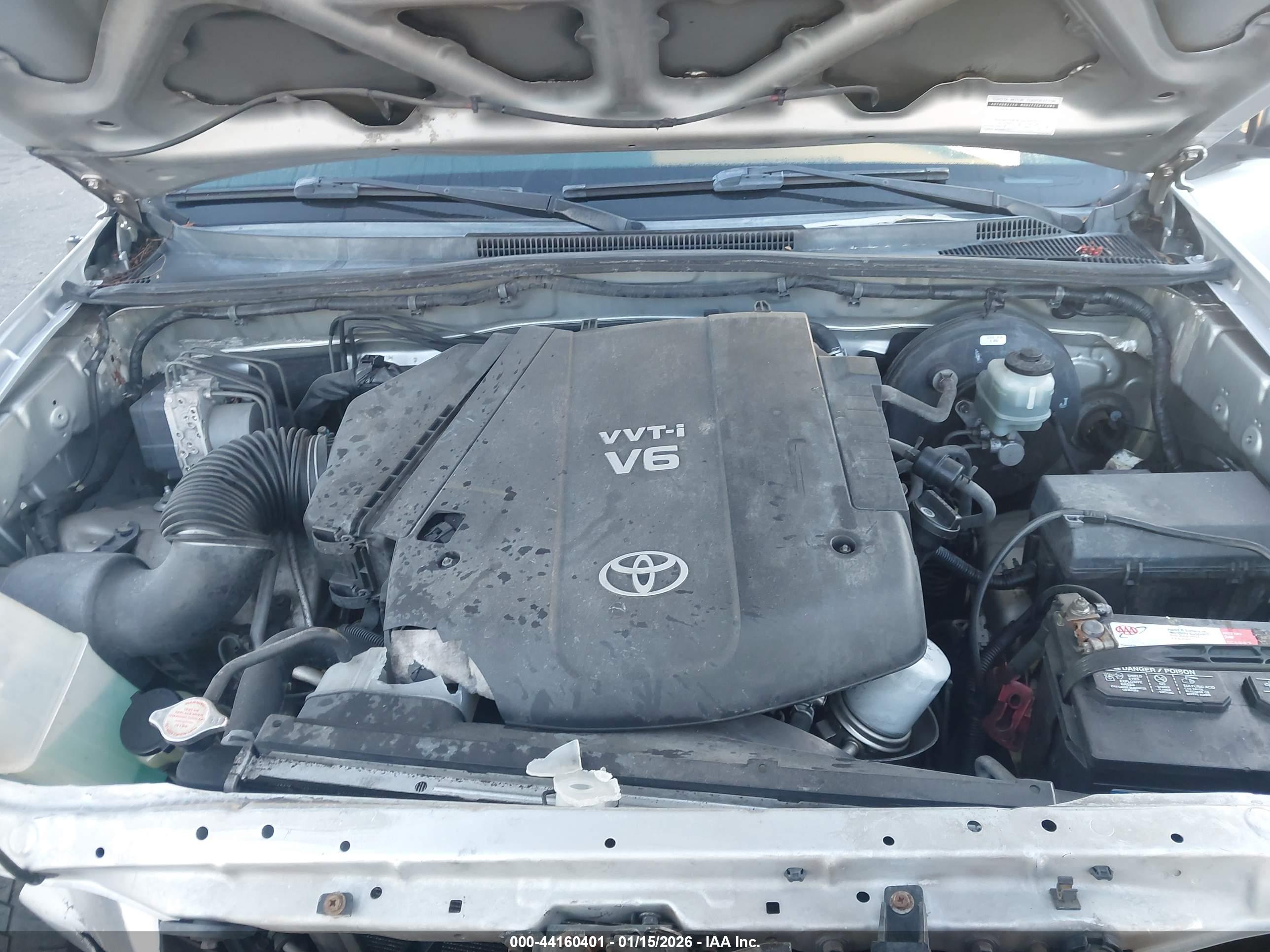 TOYOTA TACOMA image 10