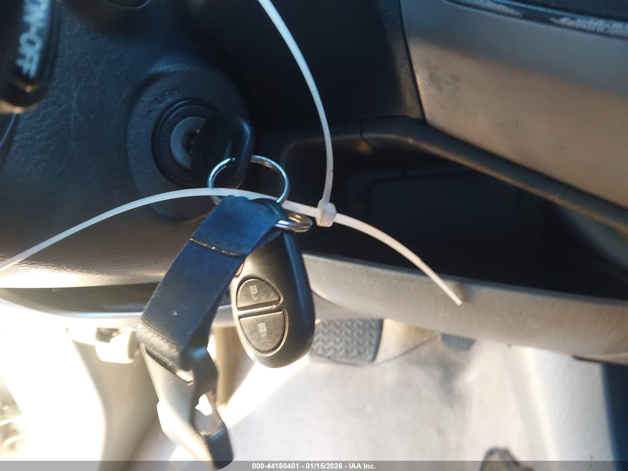 TOYOTA TACOMA image 11
