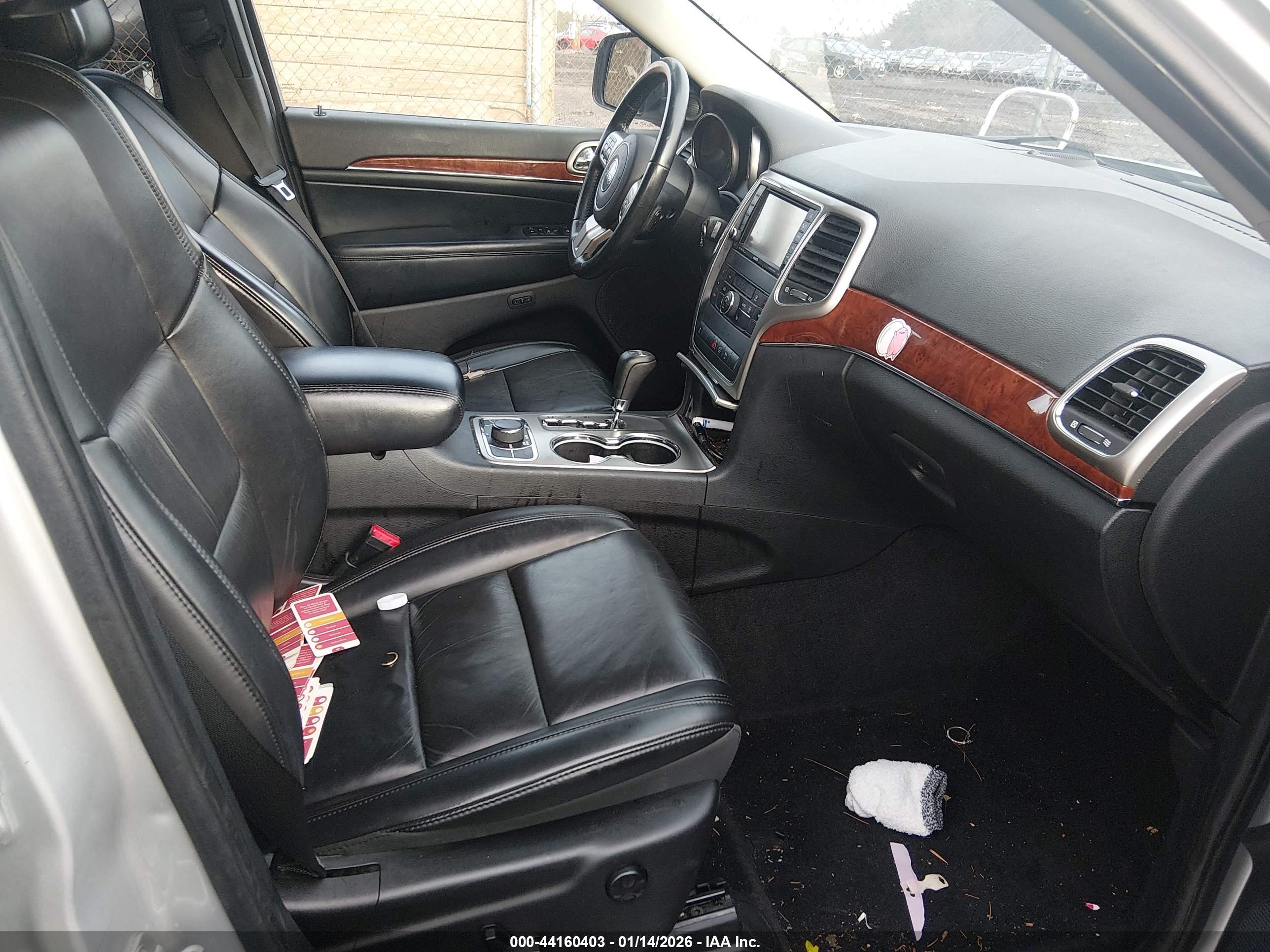JEEP GRAND image 5