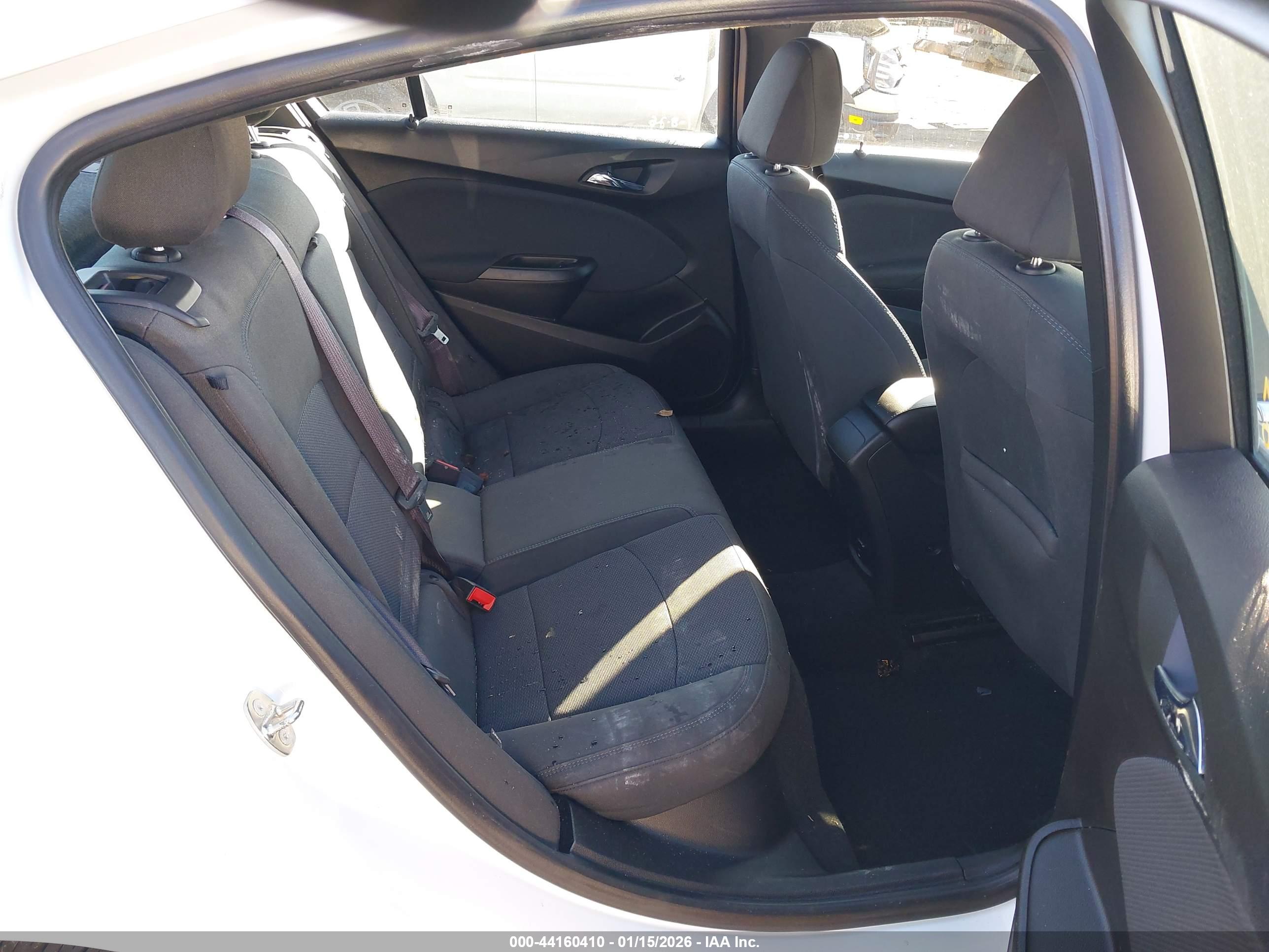 CHEVROLET CRUZE image 8