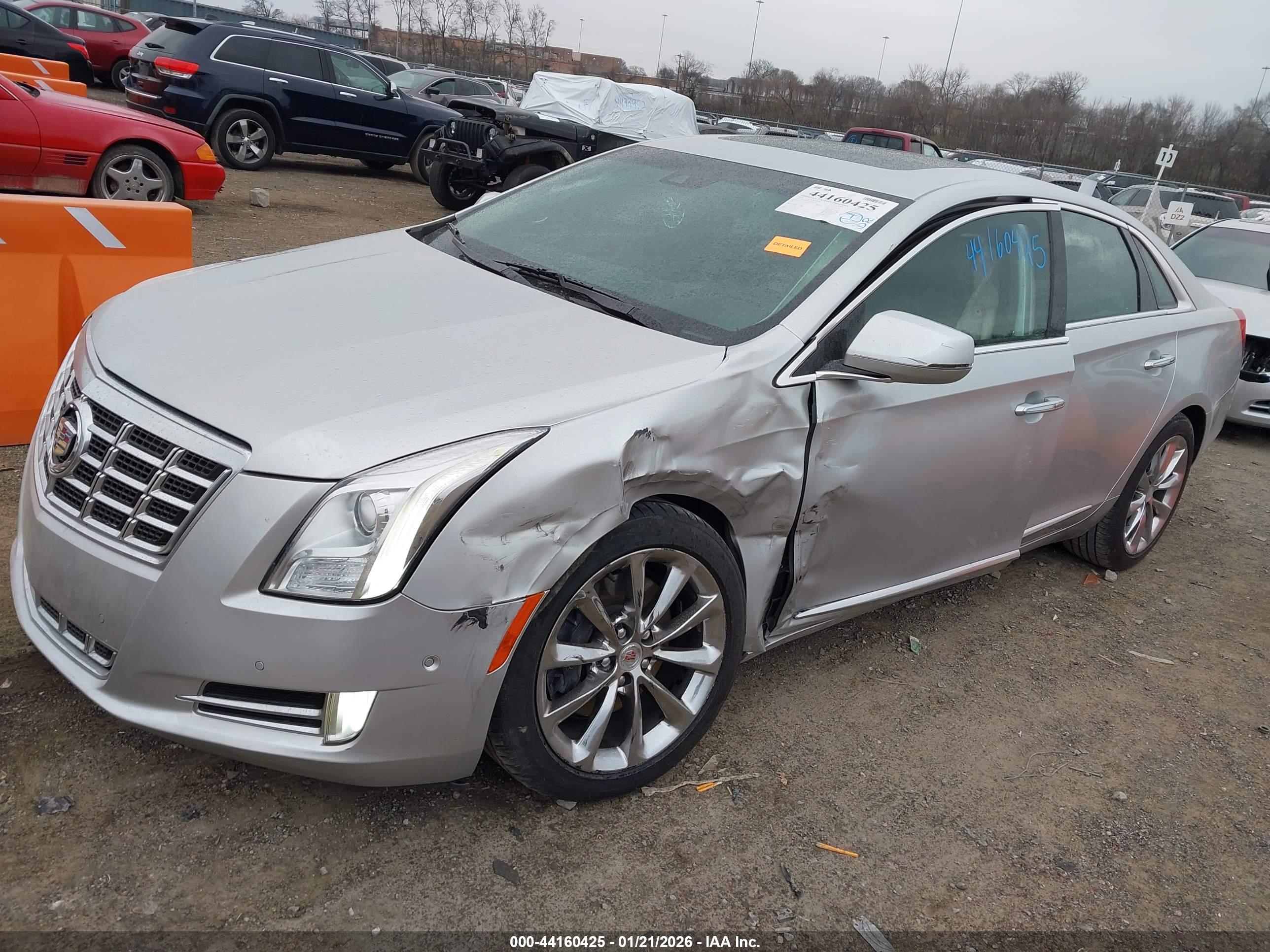 CADILLAC XTS image 6