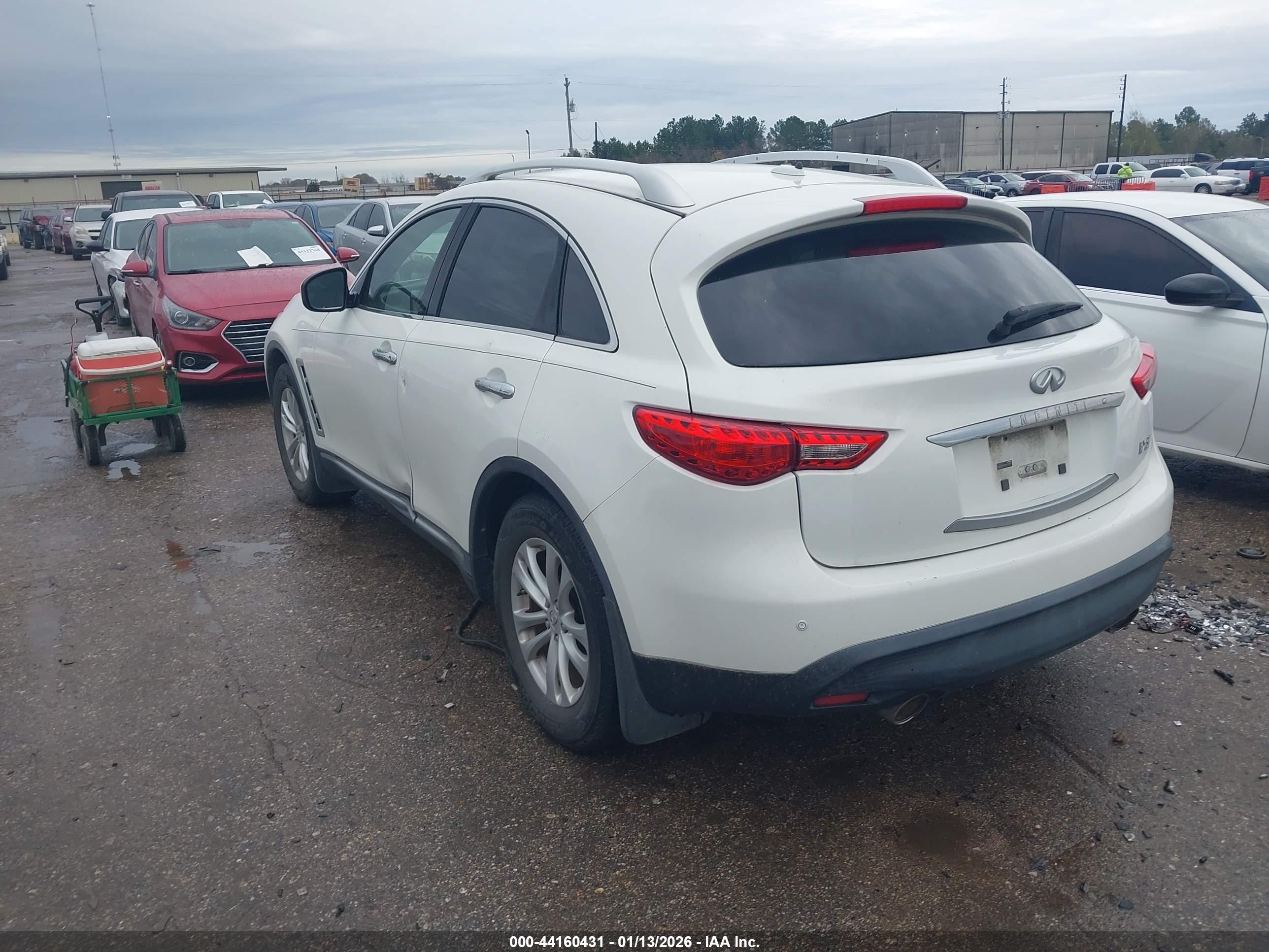 INFINITI FX37 image 3
