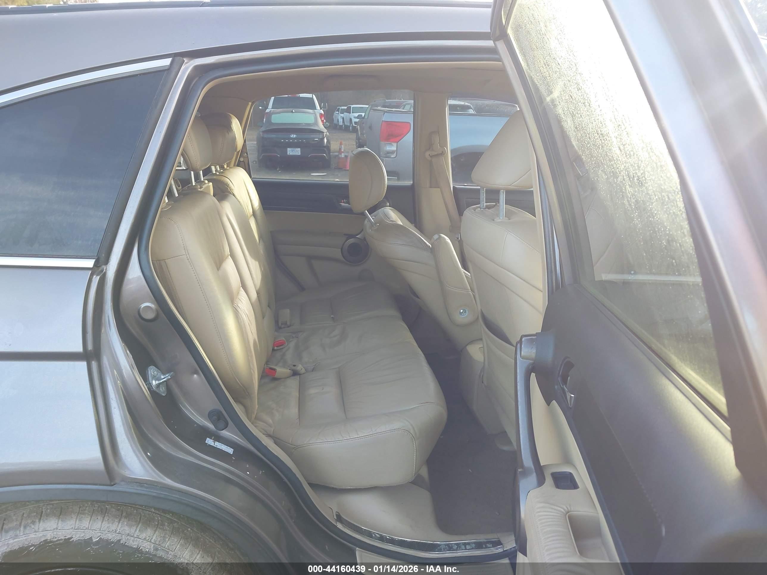 HONDA CR-V image 8