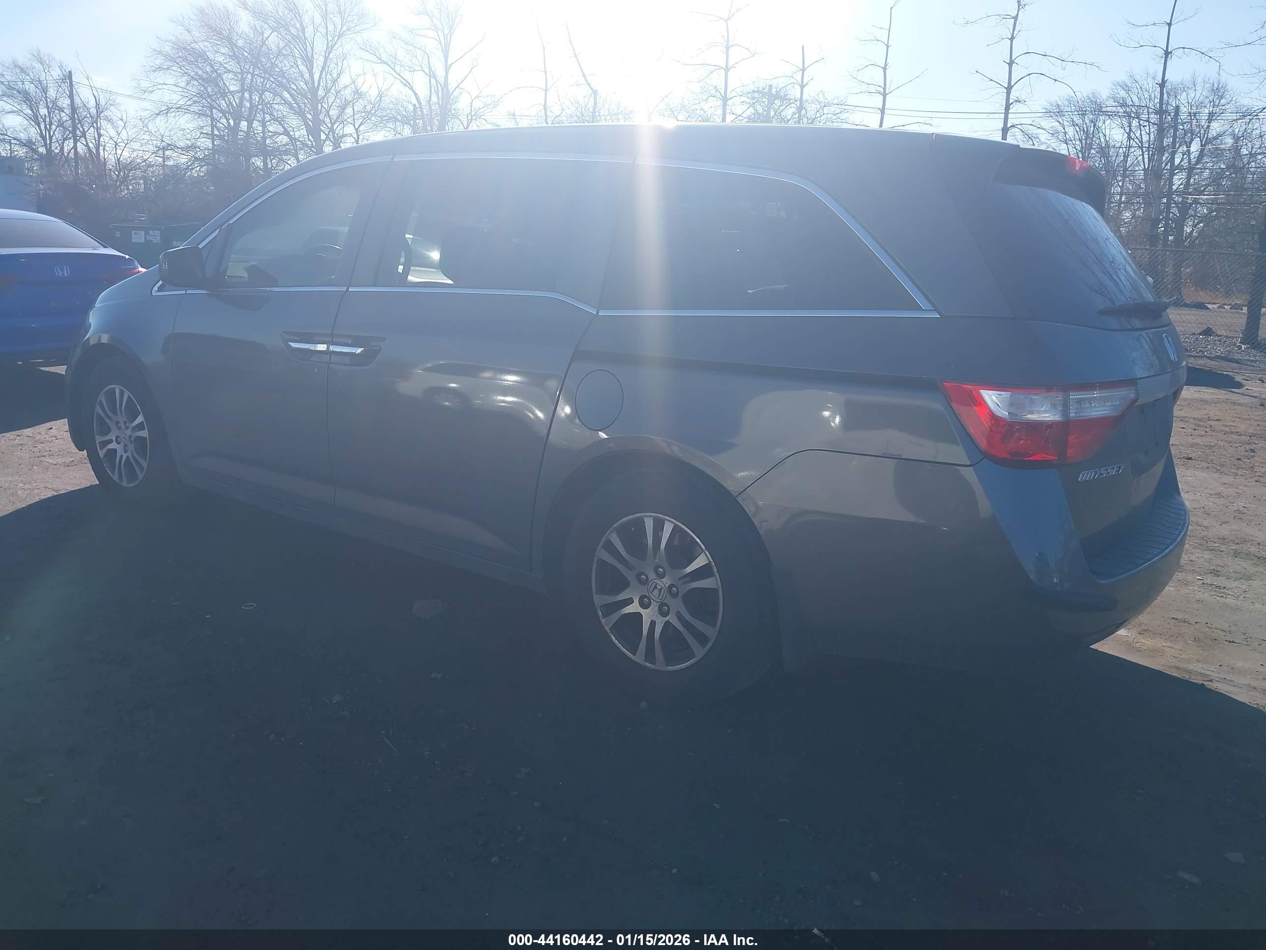 HONDA ODYSSEY image 3