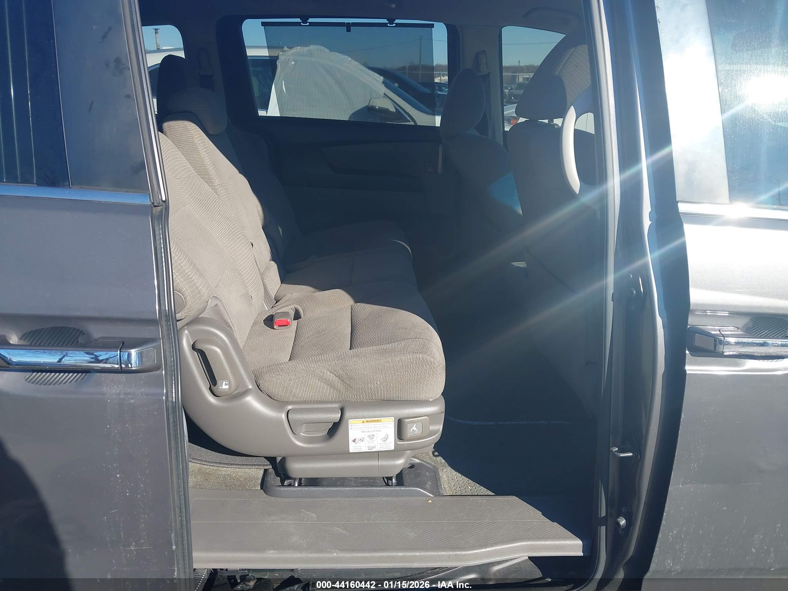 HONDA ODYSSEY image 8