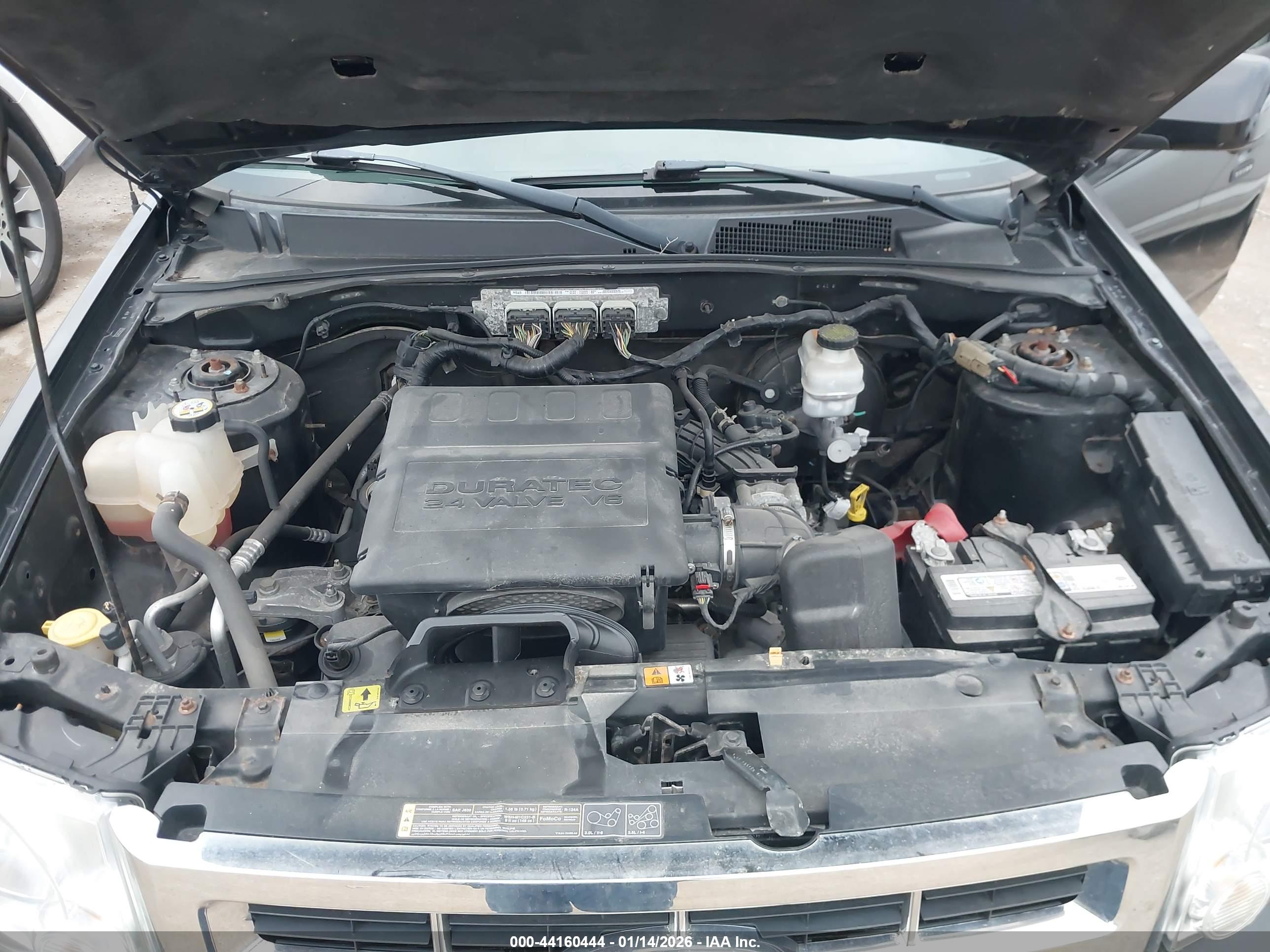 FORD ESCAPE image 10