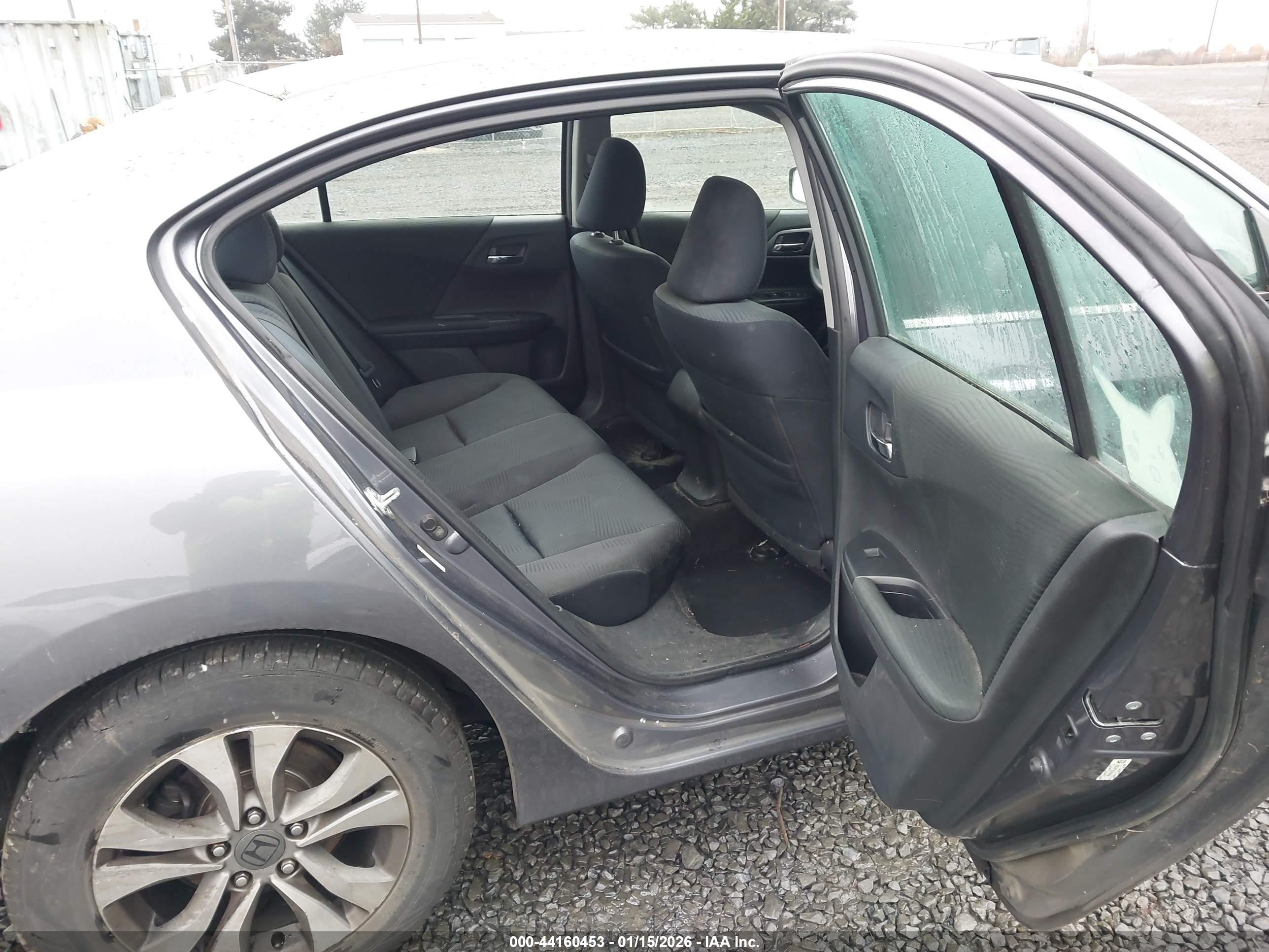 HONDA ACCORD image 8
