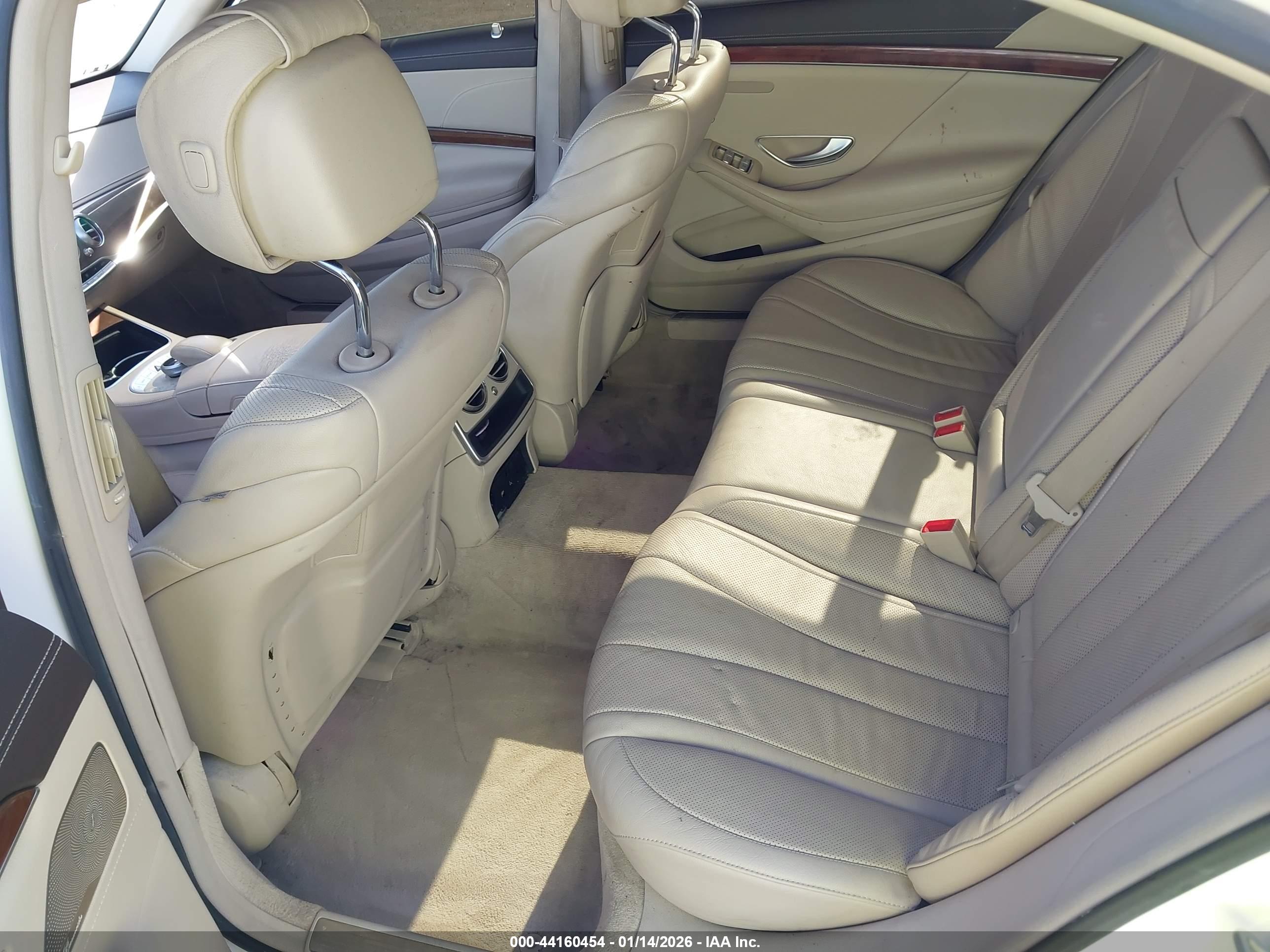 MERCEDES-BENZ S image 8