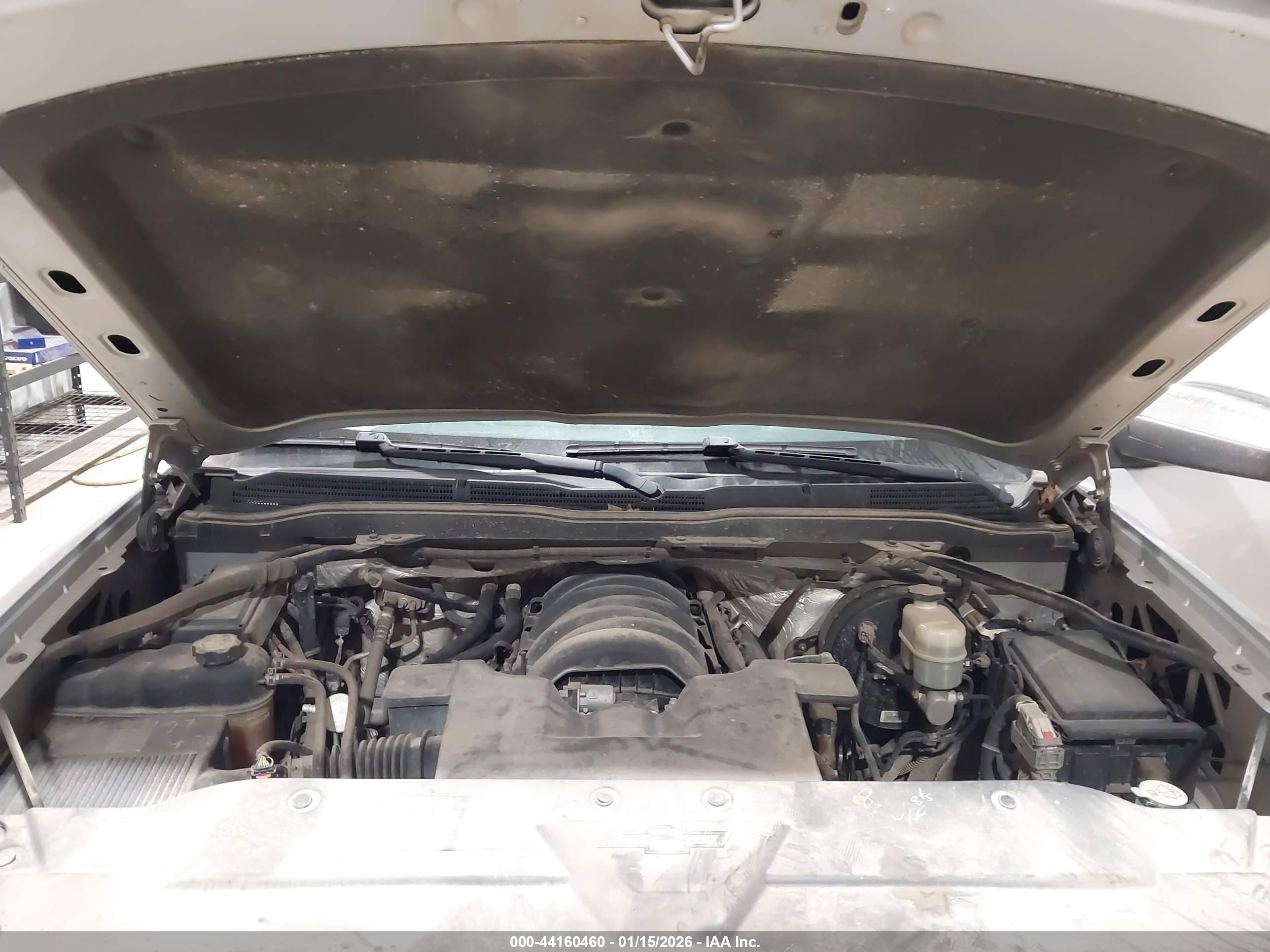 CHEVROLET SILVERADO image 10