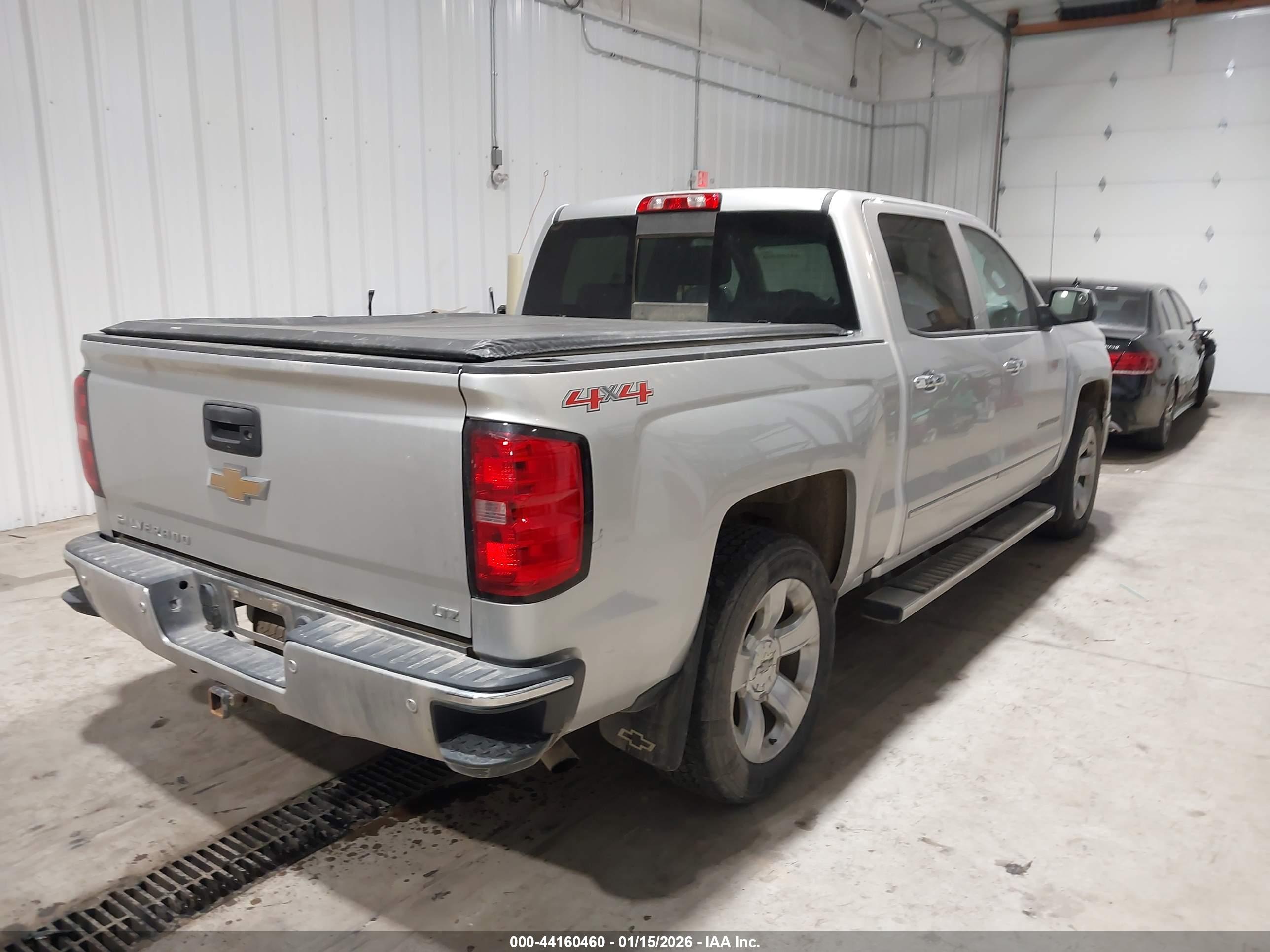CHEVROLET SILVERADO image 4