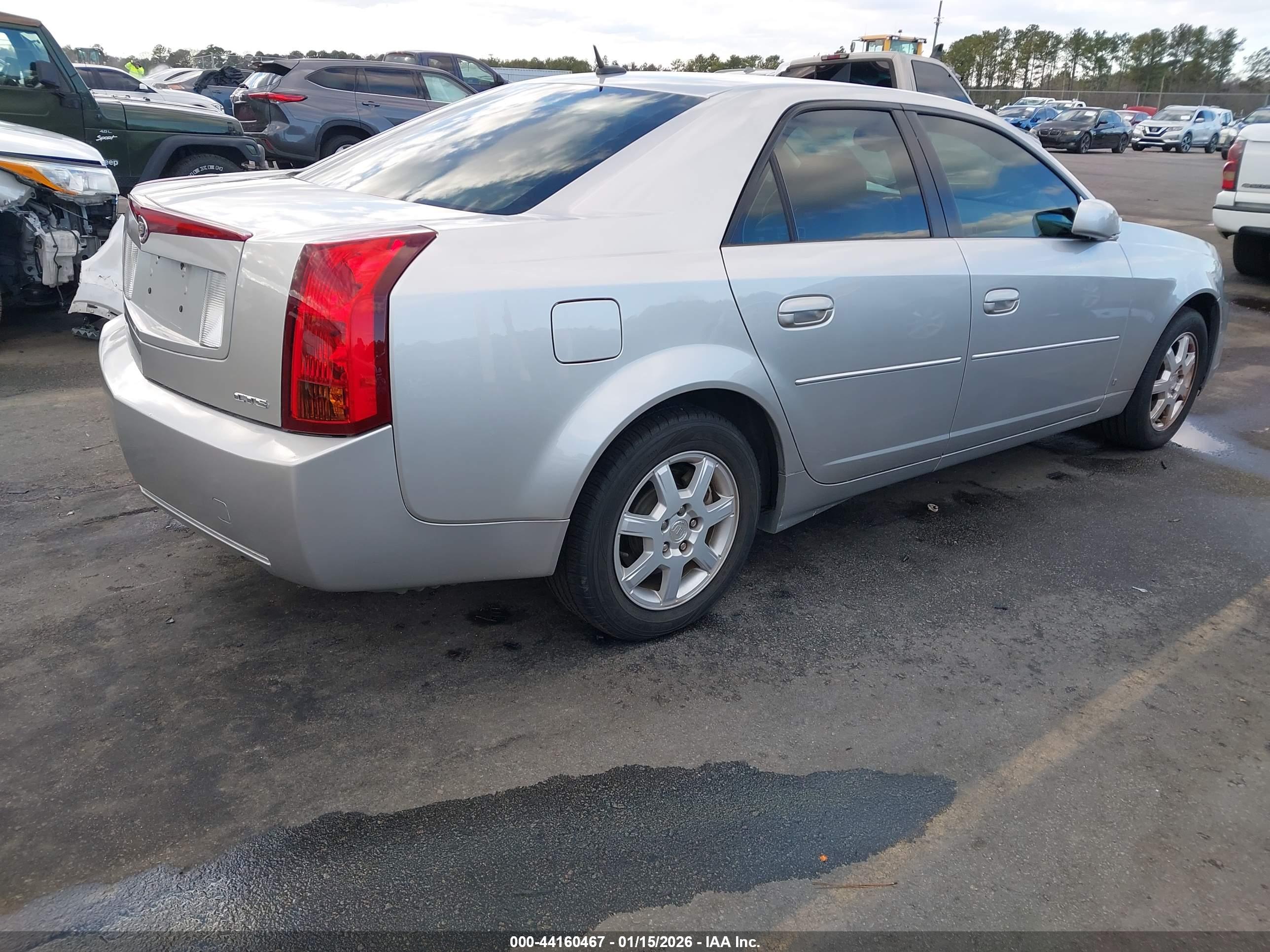 CADILLAC CTS image 4
