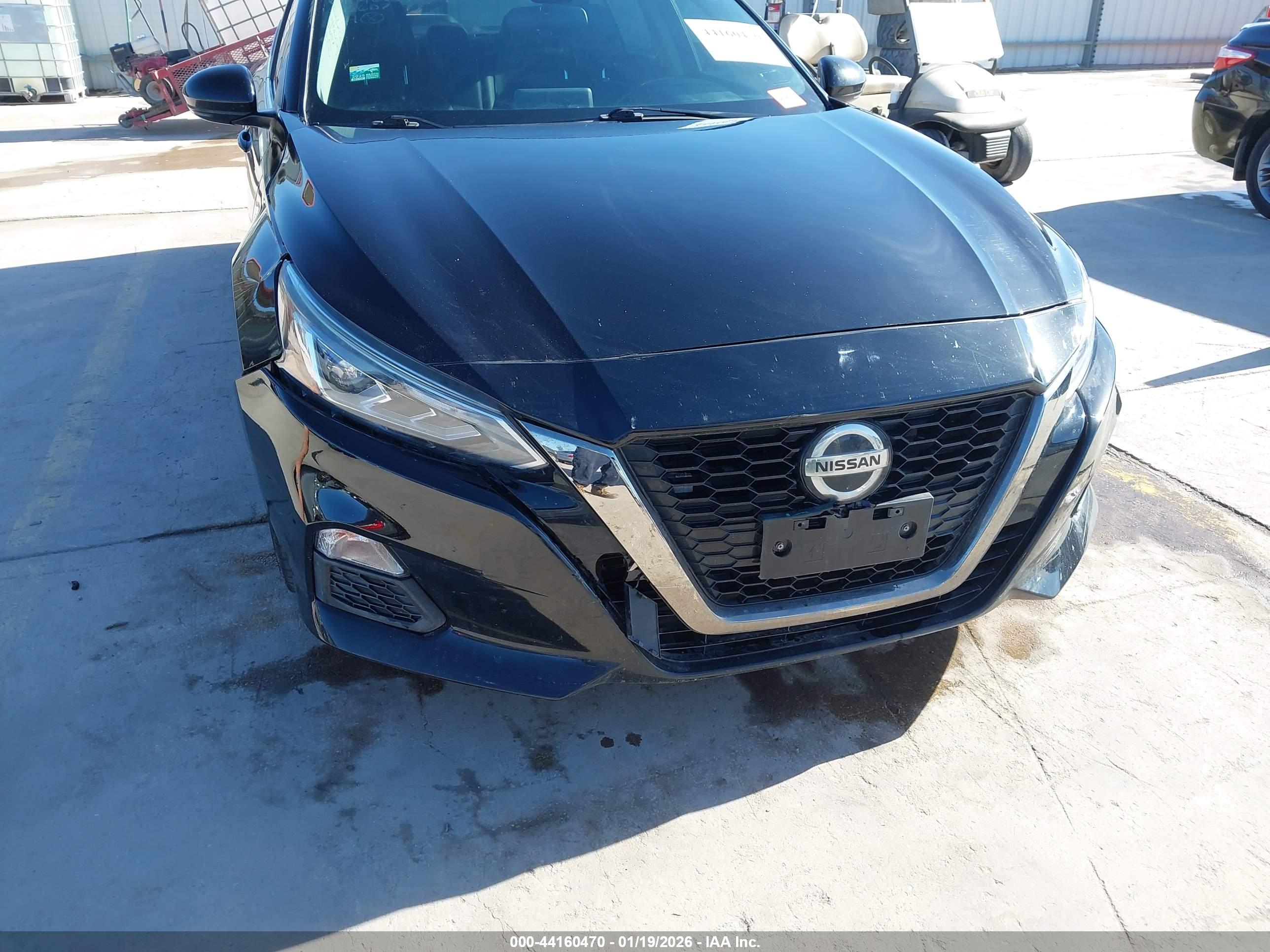 NISSAN ALTIMA image 6