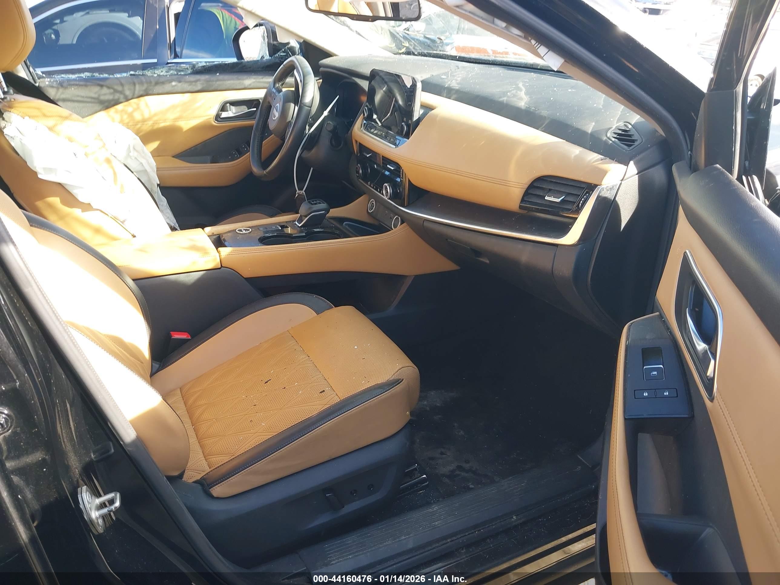 NISSAN ROGUE image 5