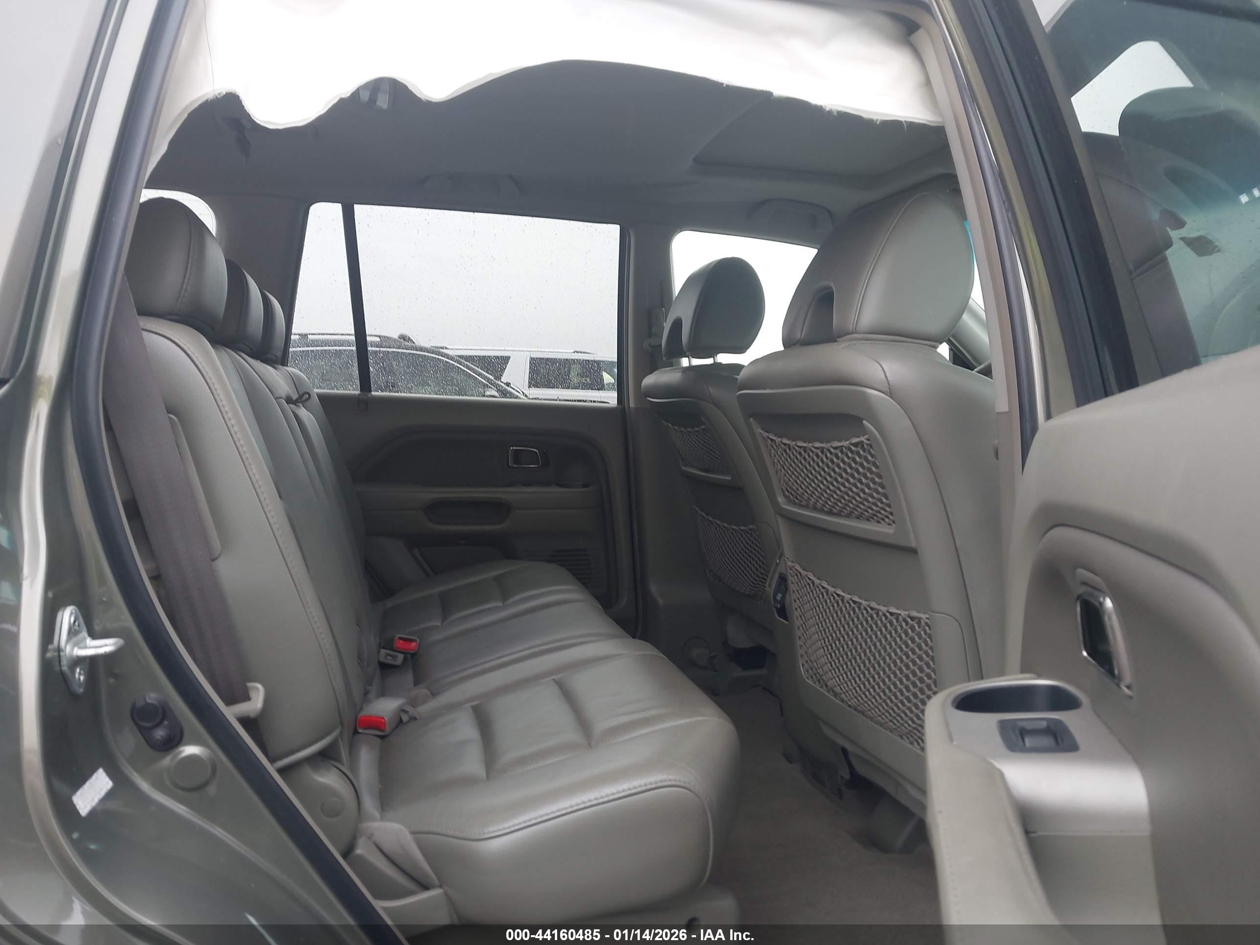 HONDA PILOT image 8