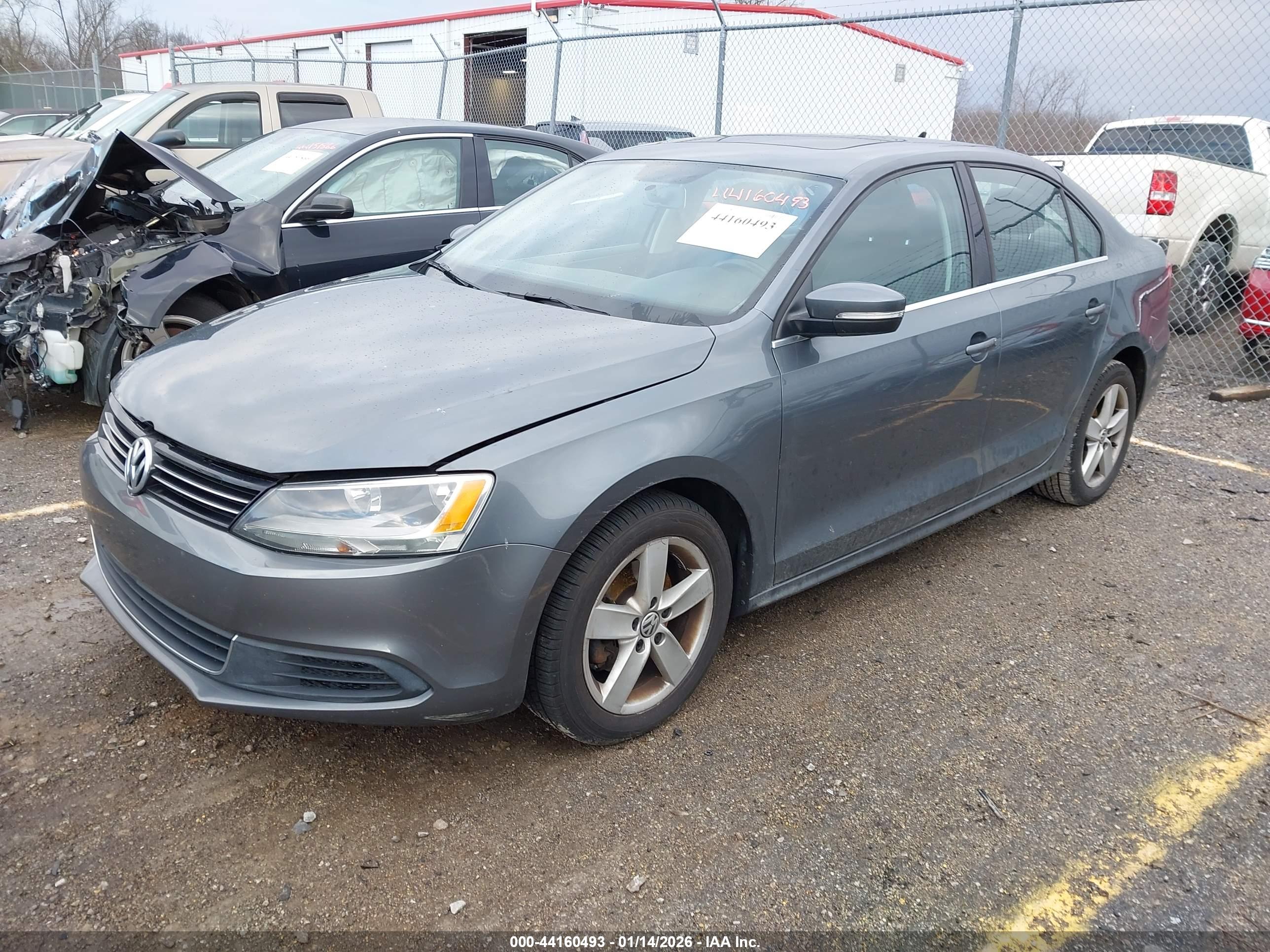 VOLKSWAGEN JETTA image 2