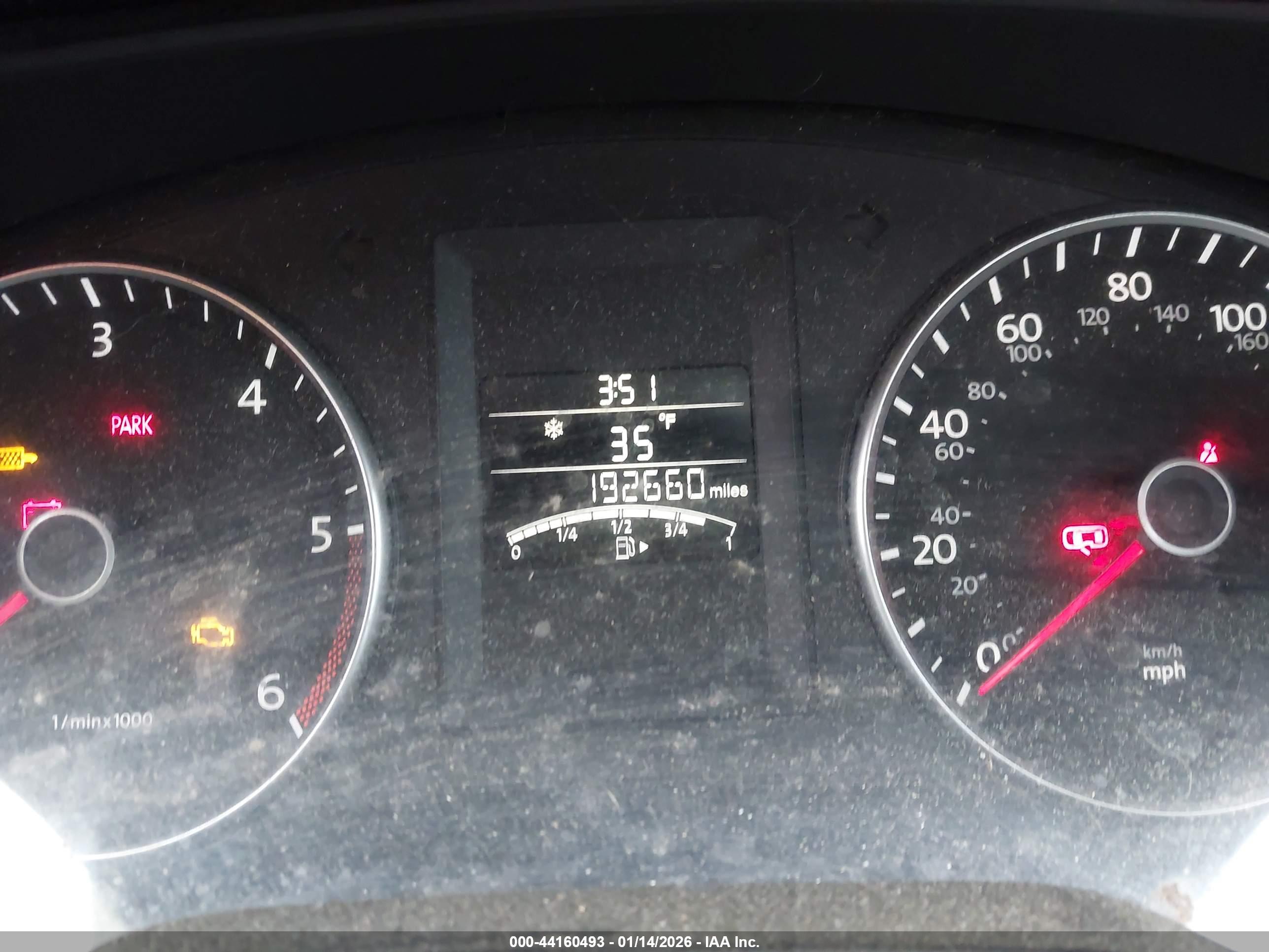 VOLKSWAGEN JETTA image 7