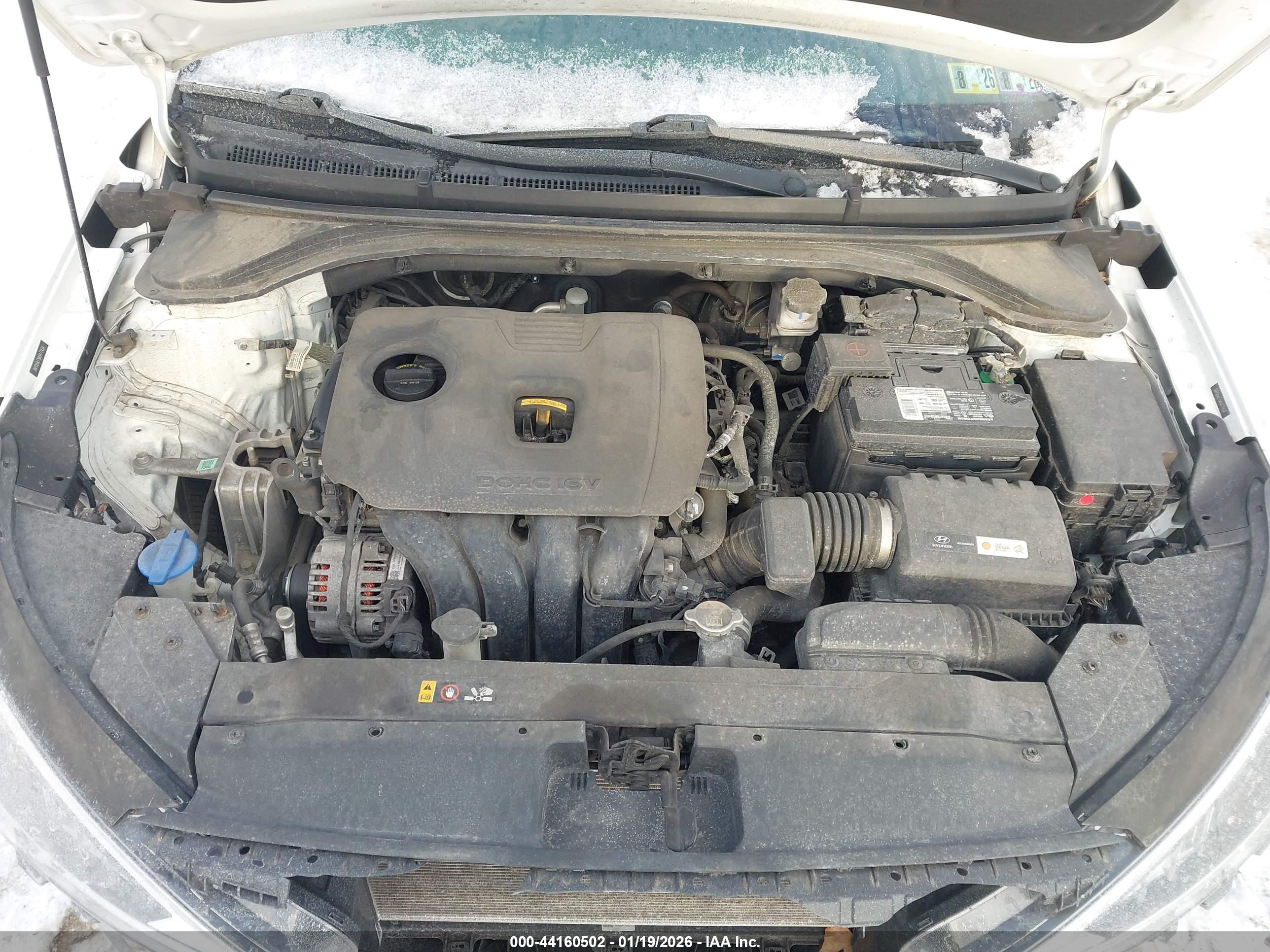 HYUNDAI ELANTRA image 10