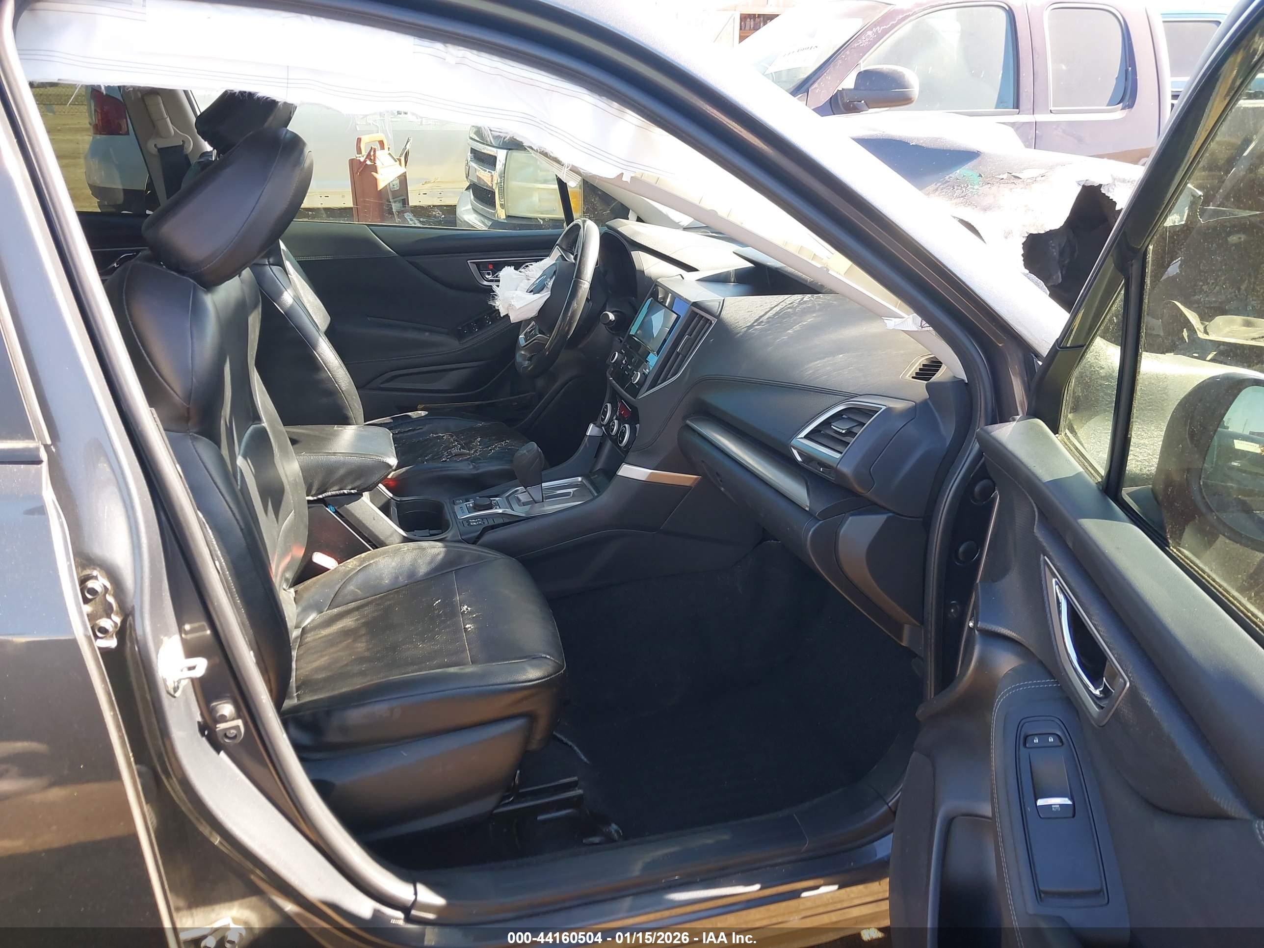 SUBARU FORESTER image 5