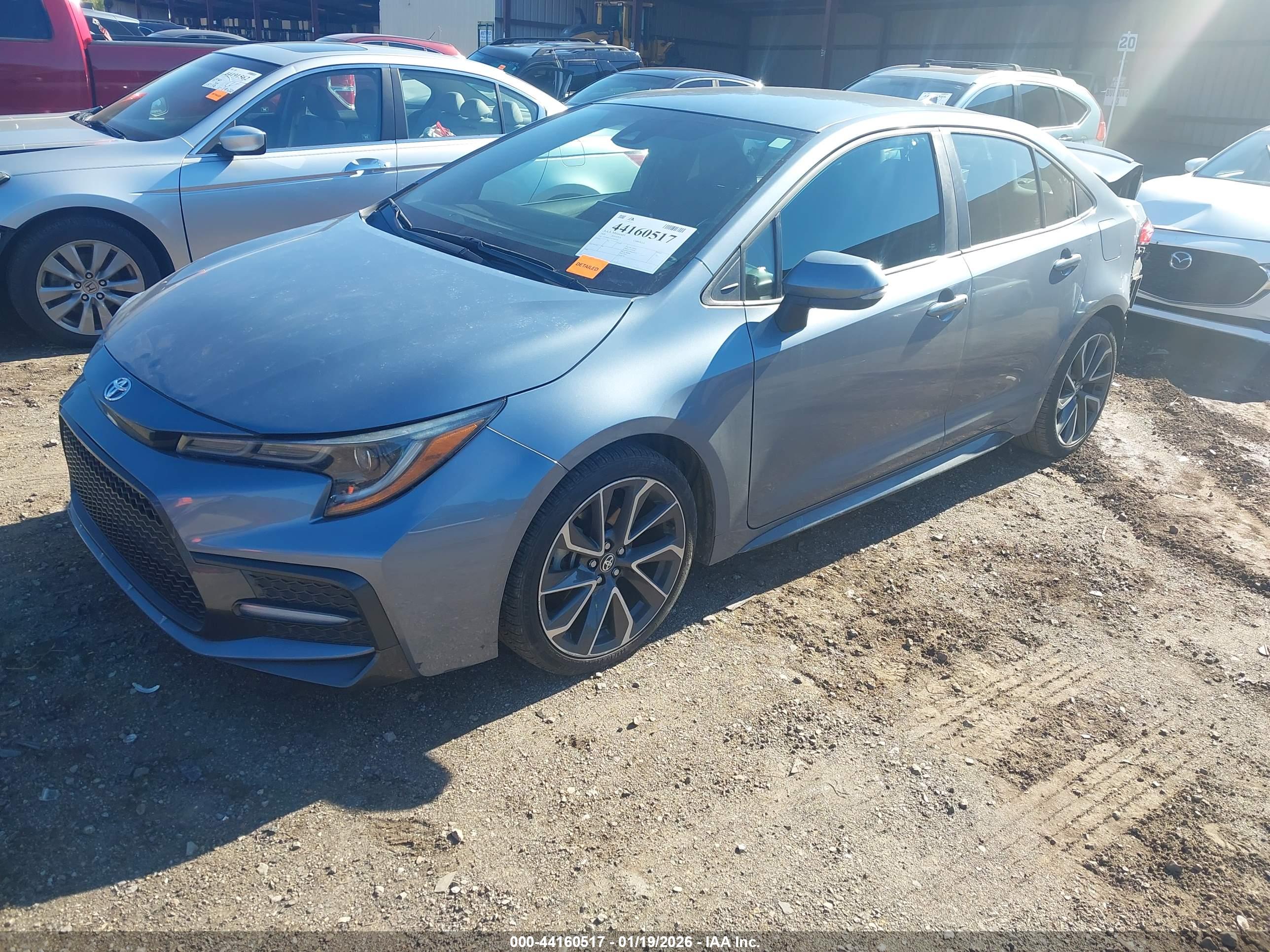 TOYOTA COROLLA image 2